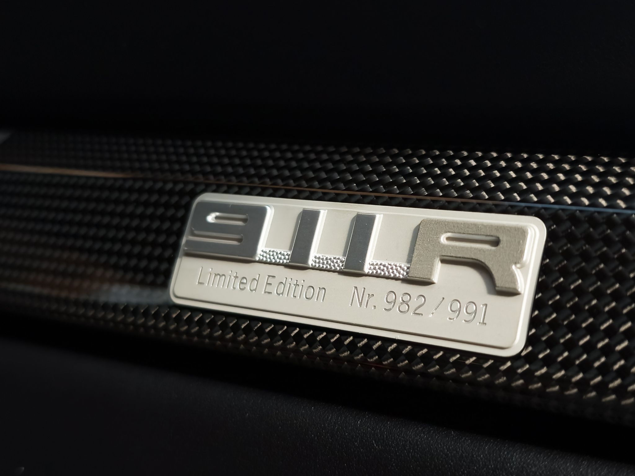 911 R, el manifiesto de Weissach sobre la pureza analógica