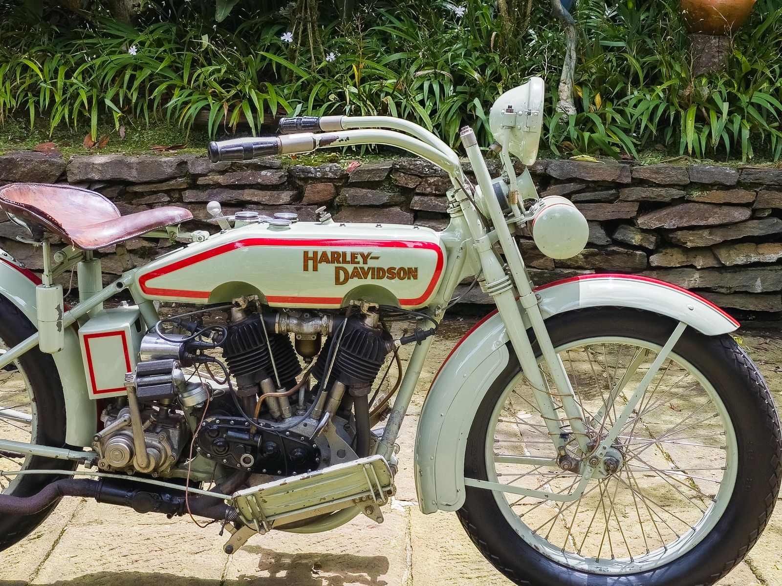 El Legado del Harley-Davidson Modelo J (1920), ingeniería de entreguerras