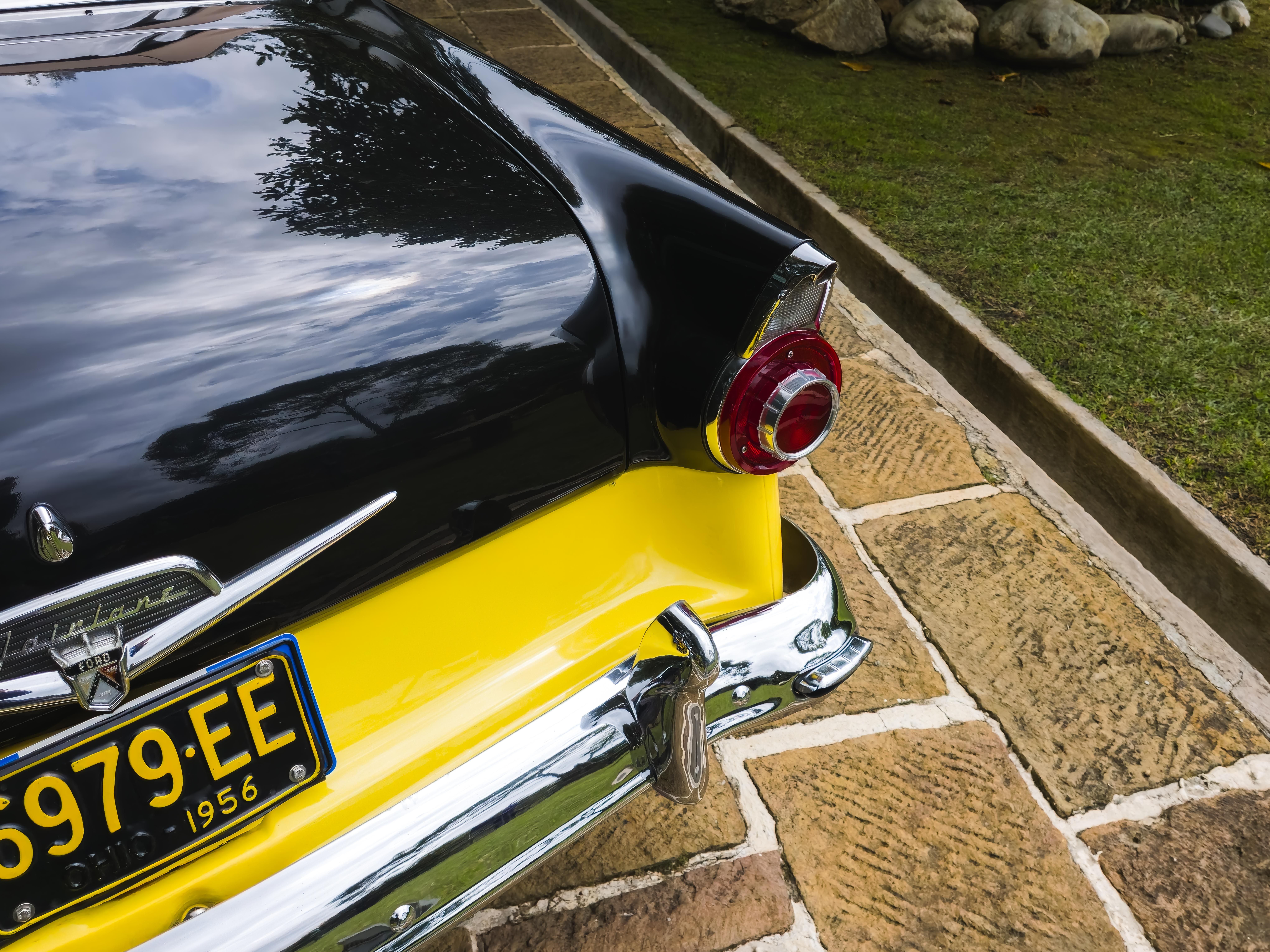 Ford Fairlane Sunliner 1956