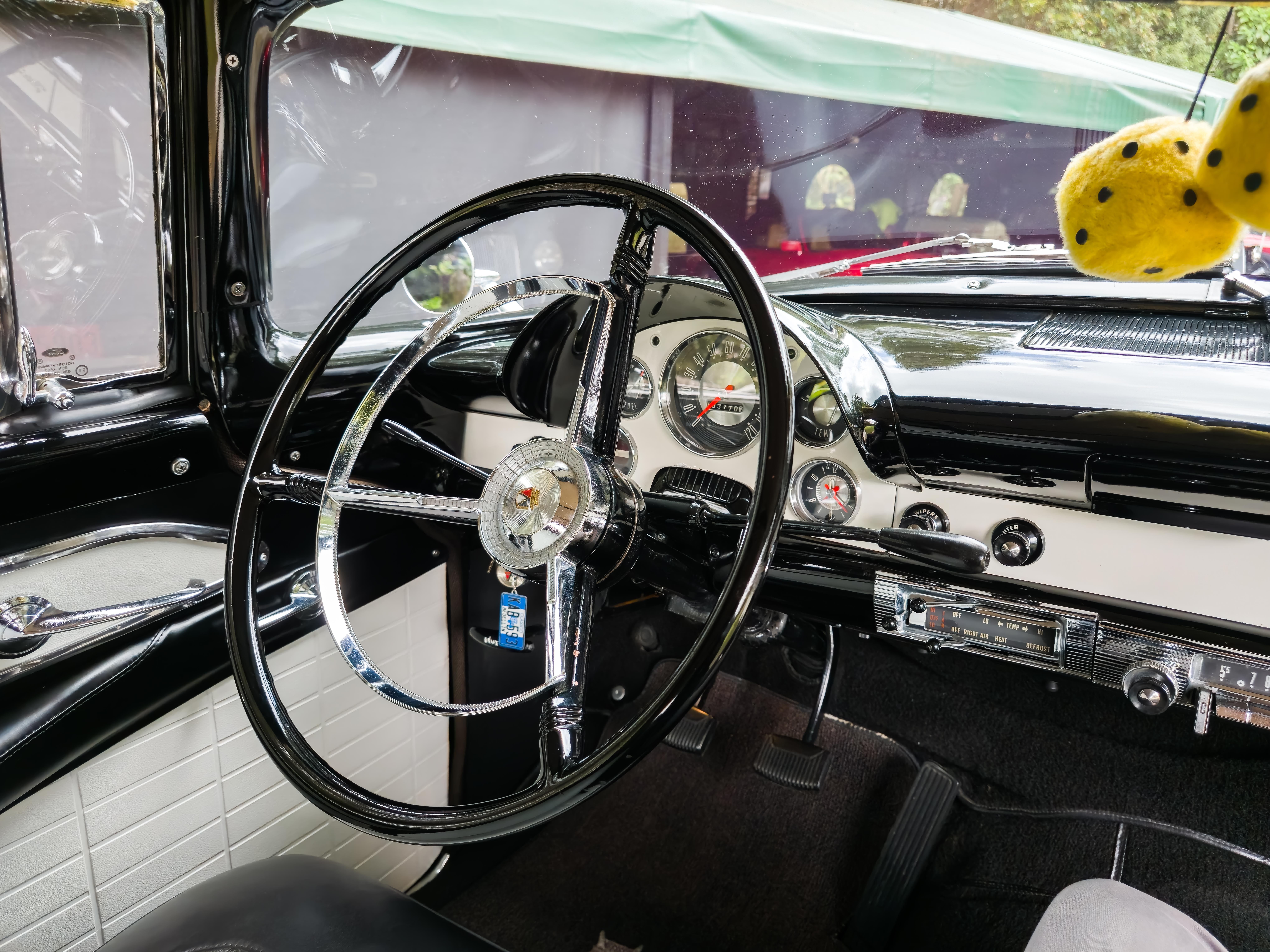 Ford Fairlane Sunliner 1956