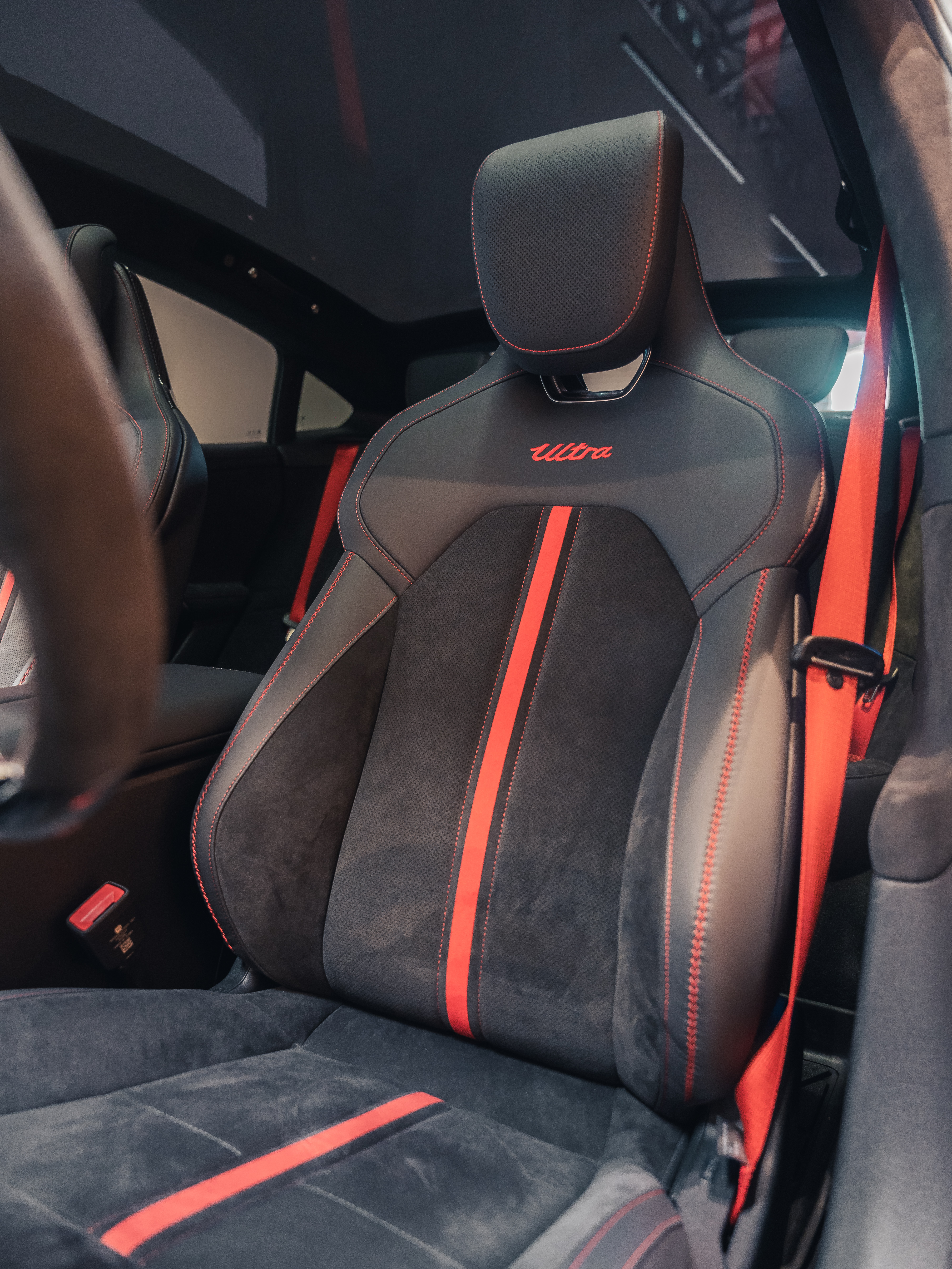 Xiaomi Su7 Ultra 2025