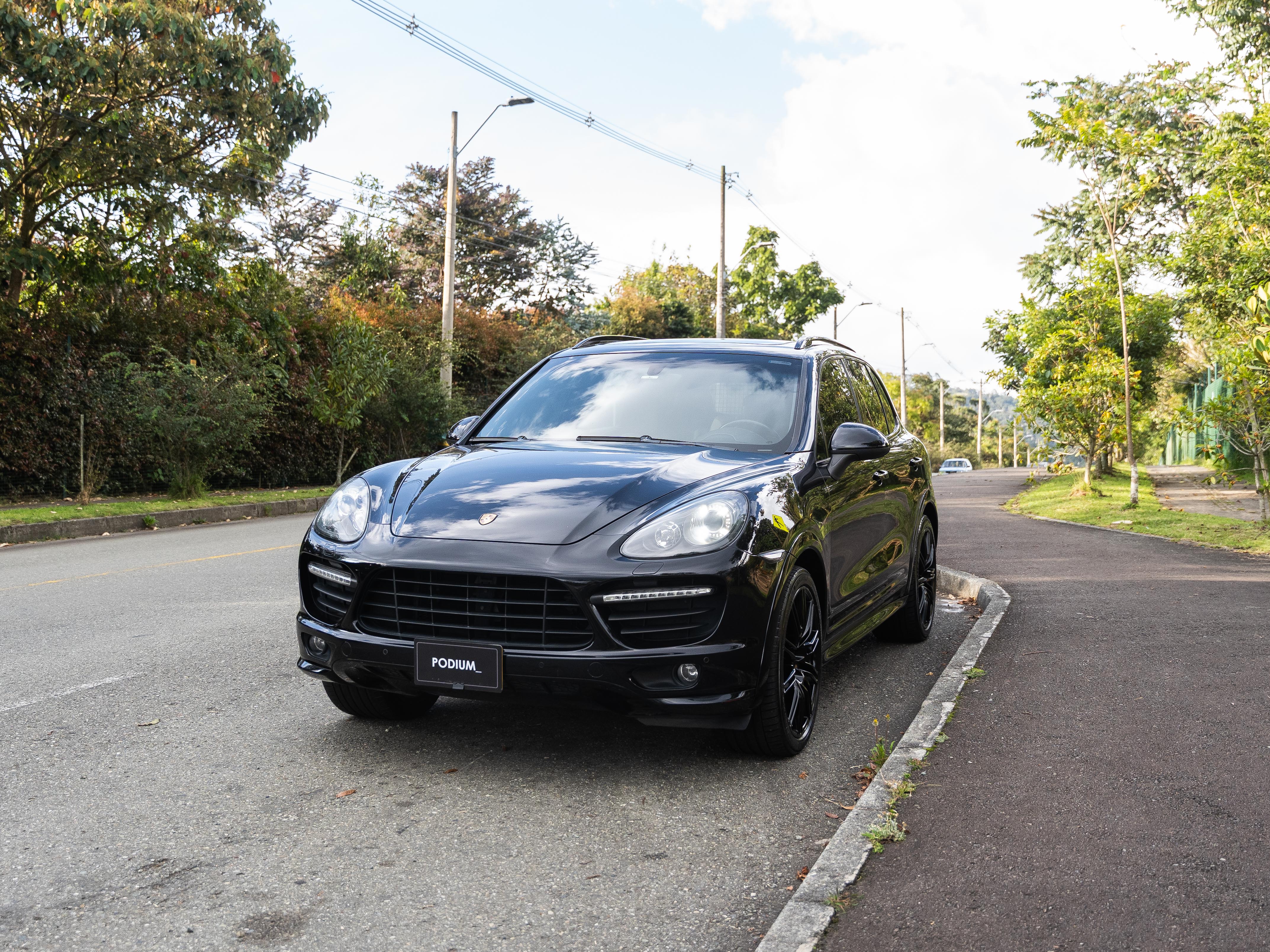 Porsche Cayenne Gts 2013