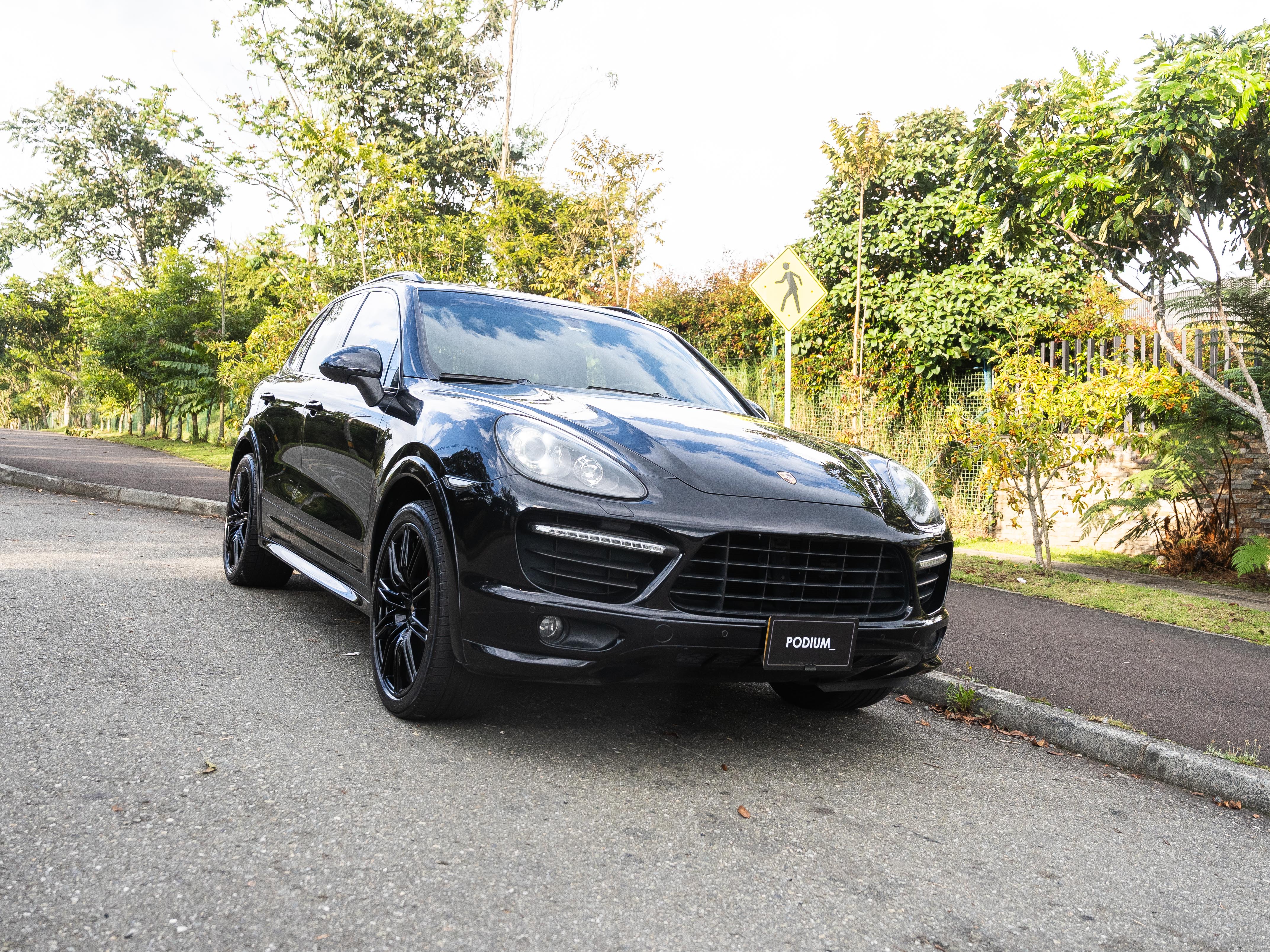 Porsche Cayenne Gts 2013