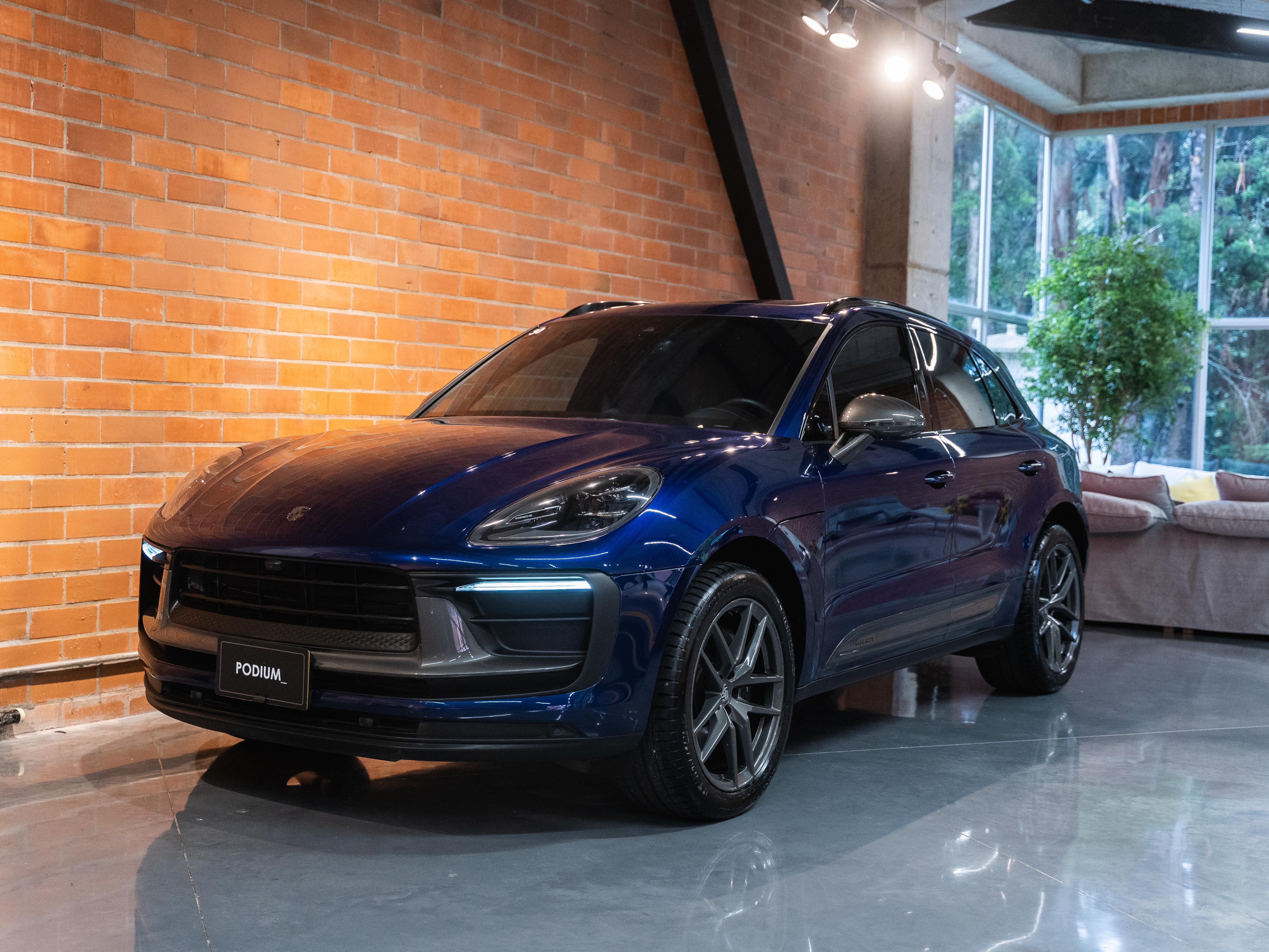 Porsche Macan T 2024