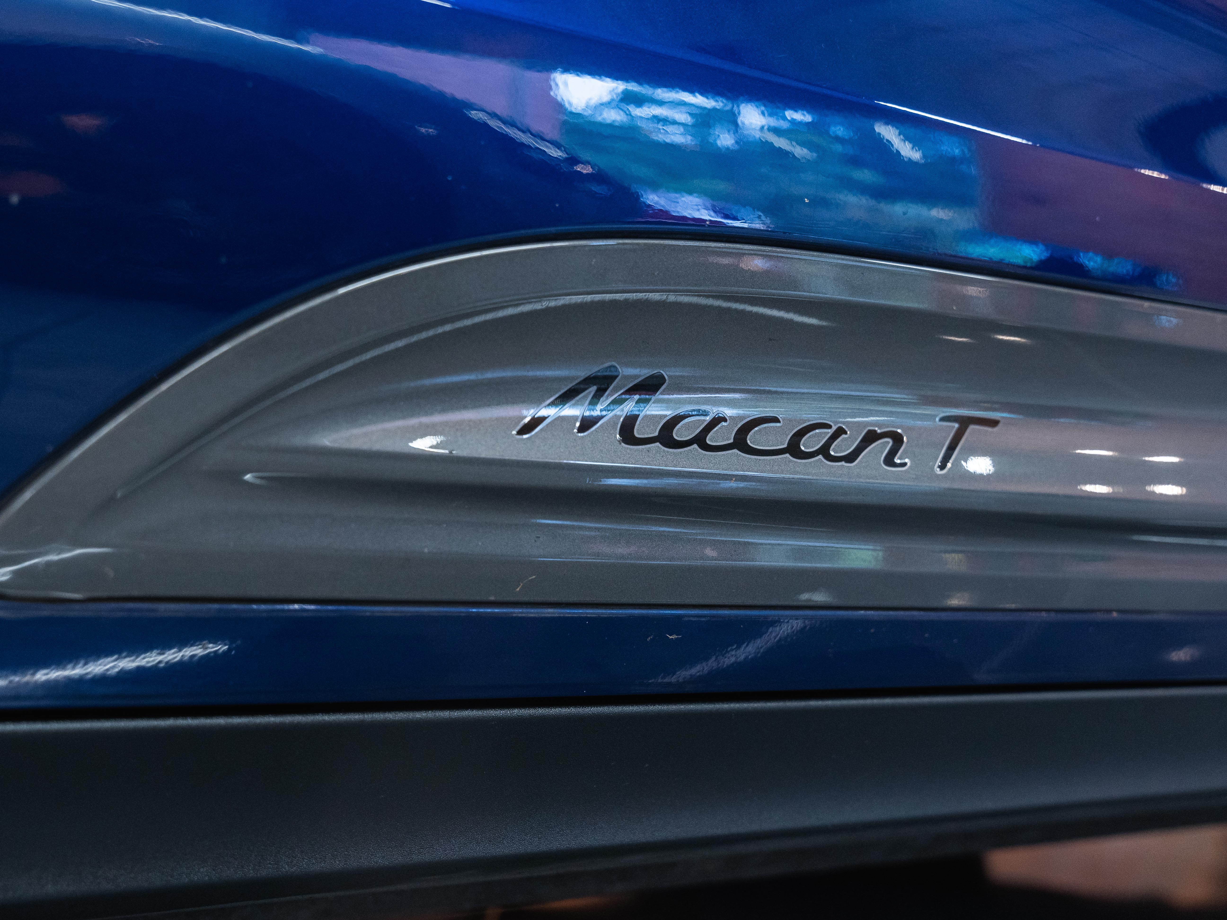 Porsche Macan T 2024