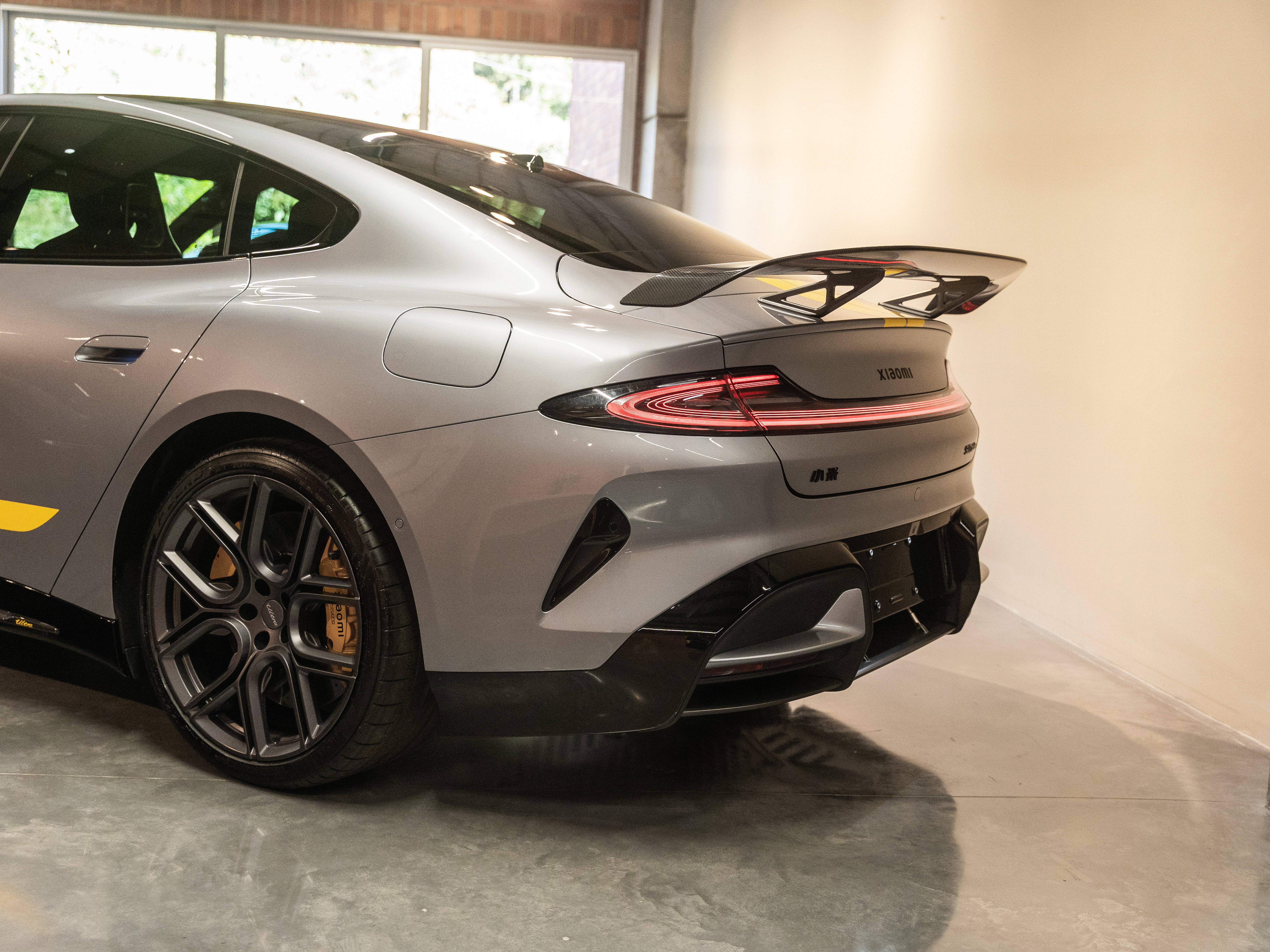 Xiaomi Su7 Ultra 2025