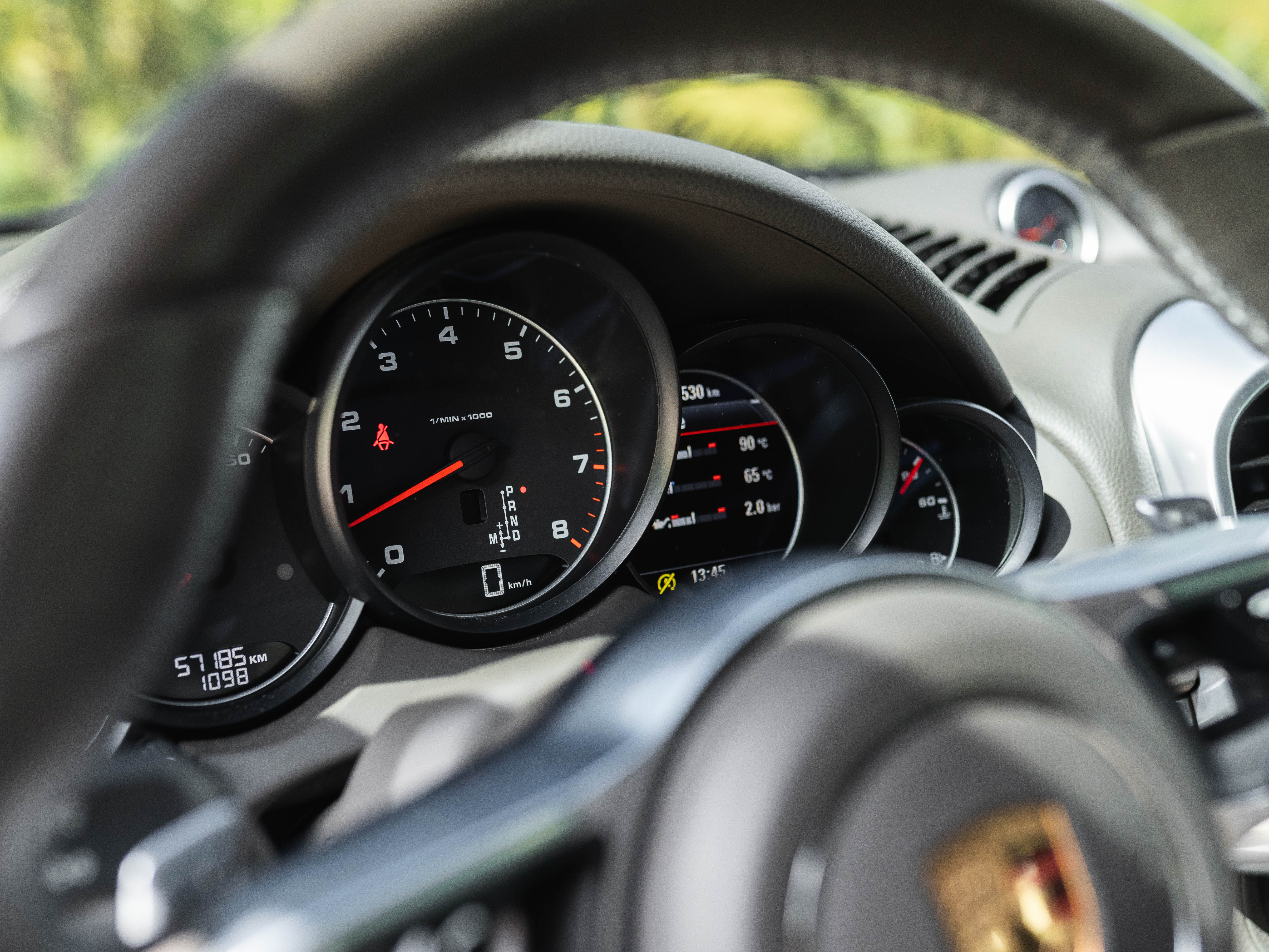 Porsche Cayenne Platinum Edition 2017