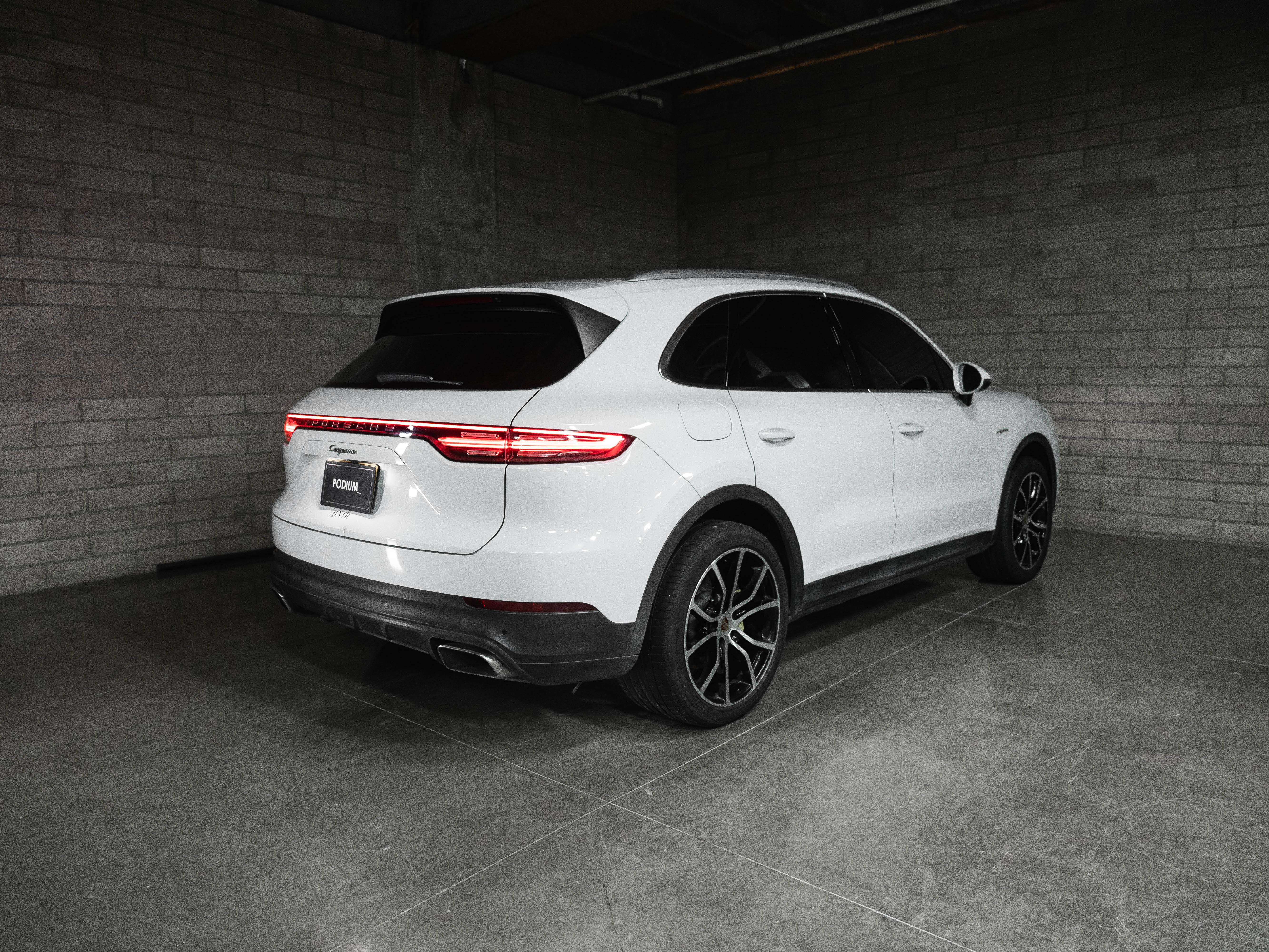 Porsche Cayenne E-Hybrid 2021