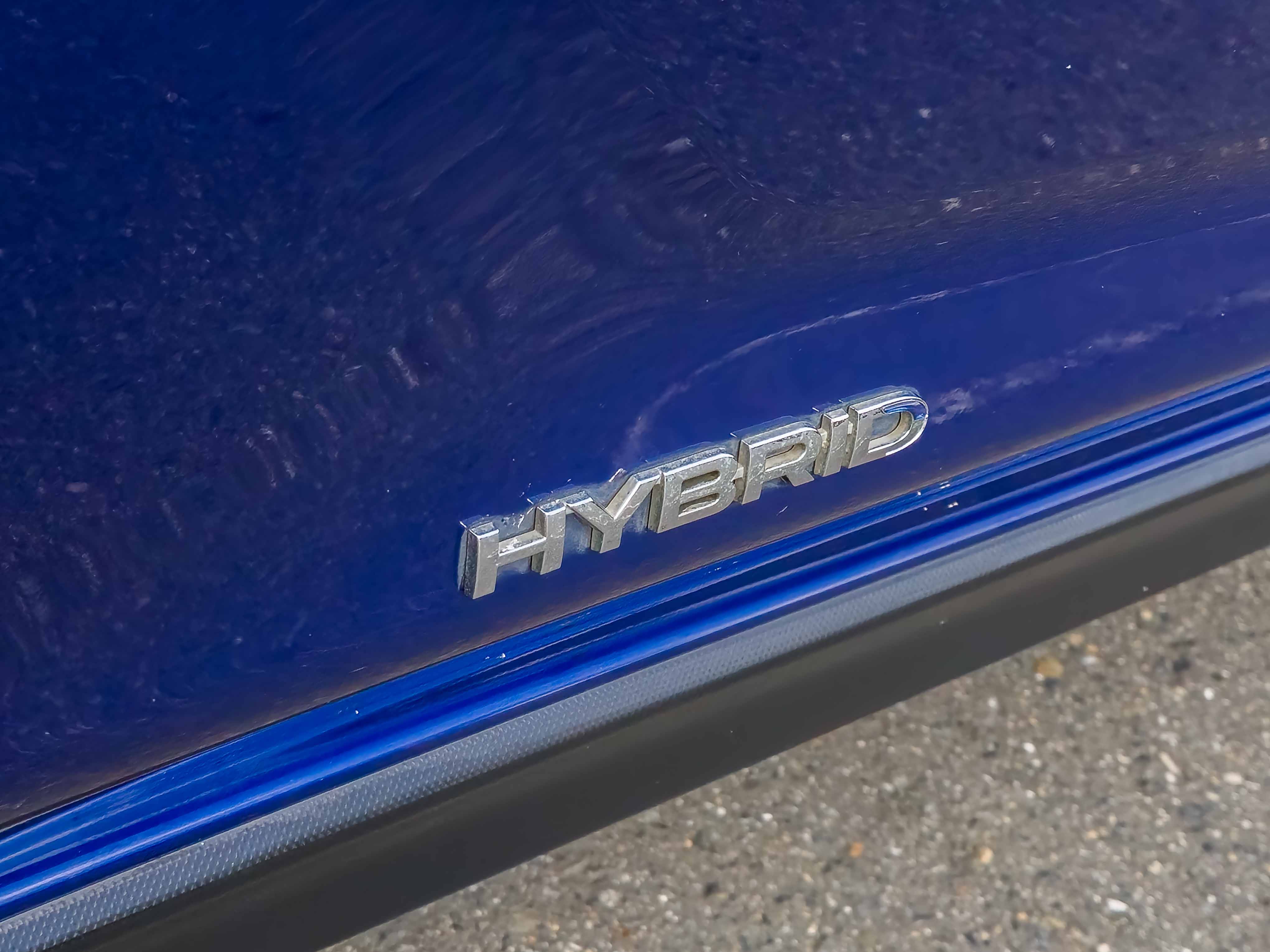 Subaru Cross Trek 2.0 Premium Hybrid 2024