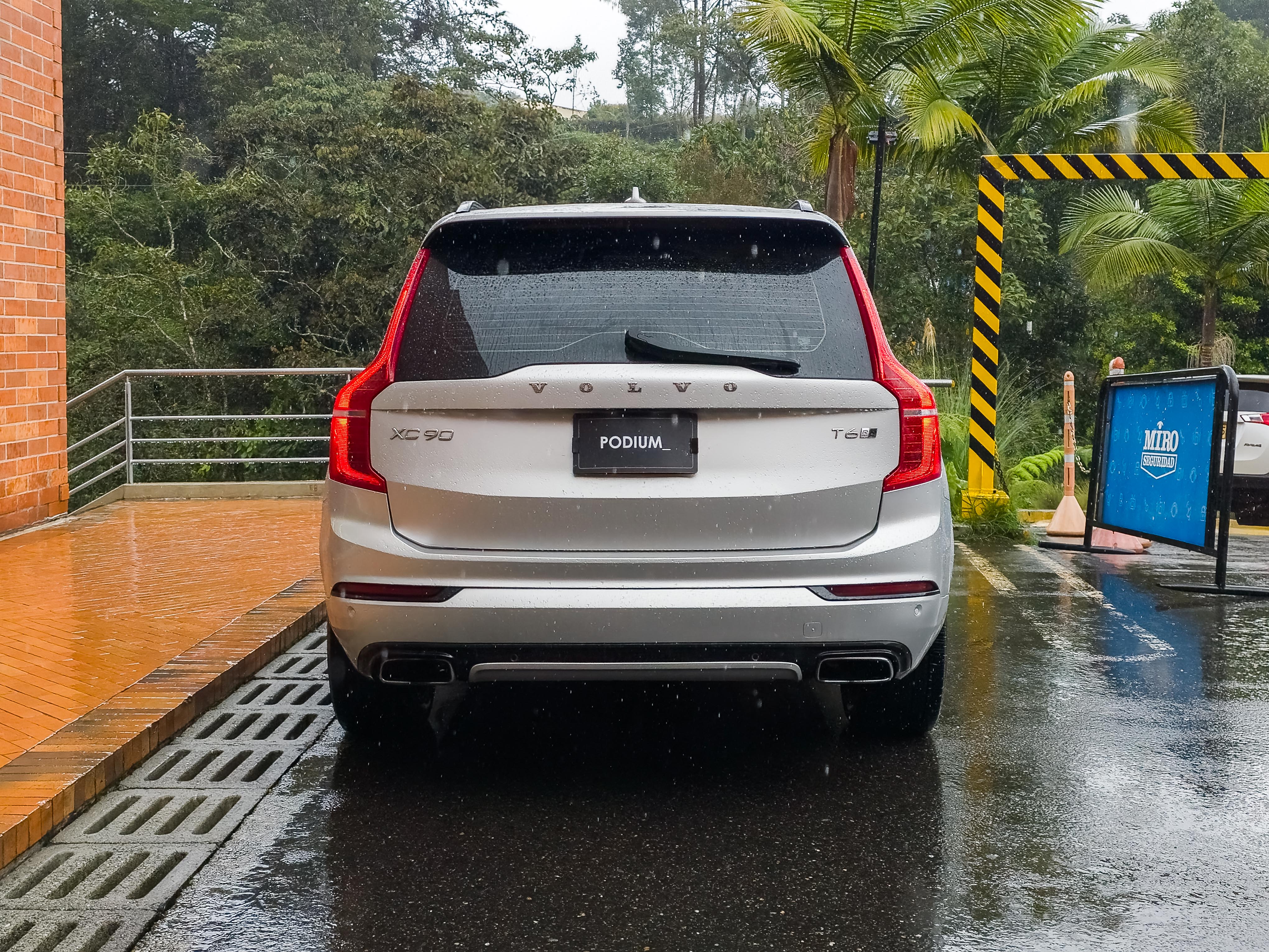 Volvo Volvo Xc90 2.0 T6 Awd R-Design 2020