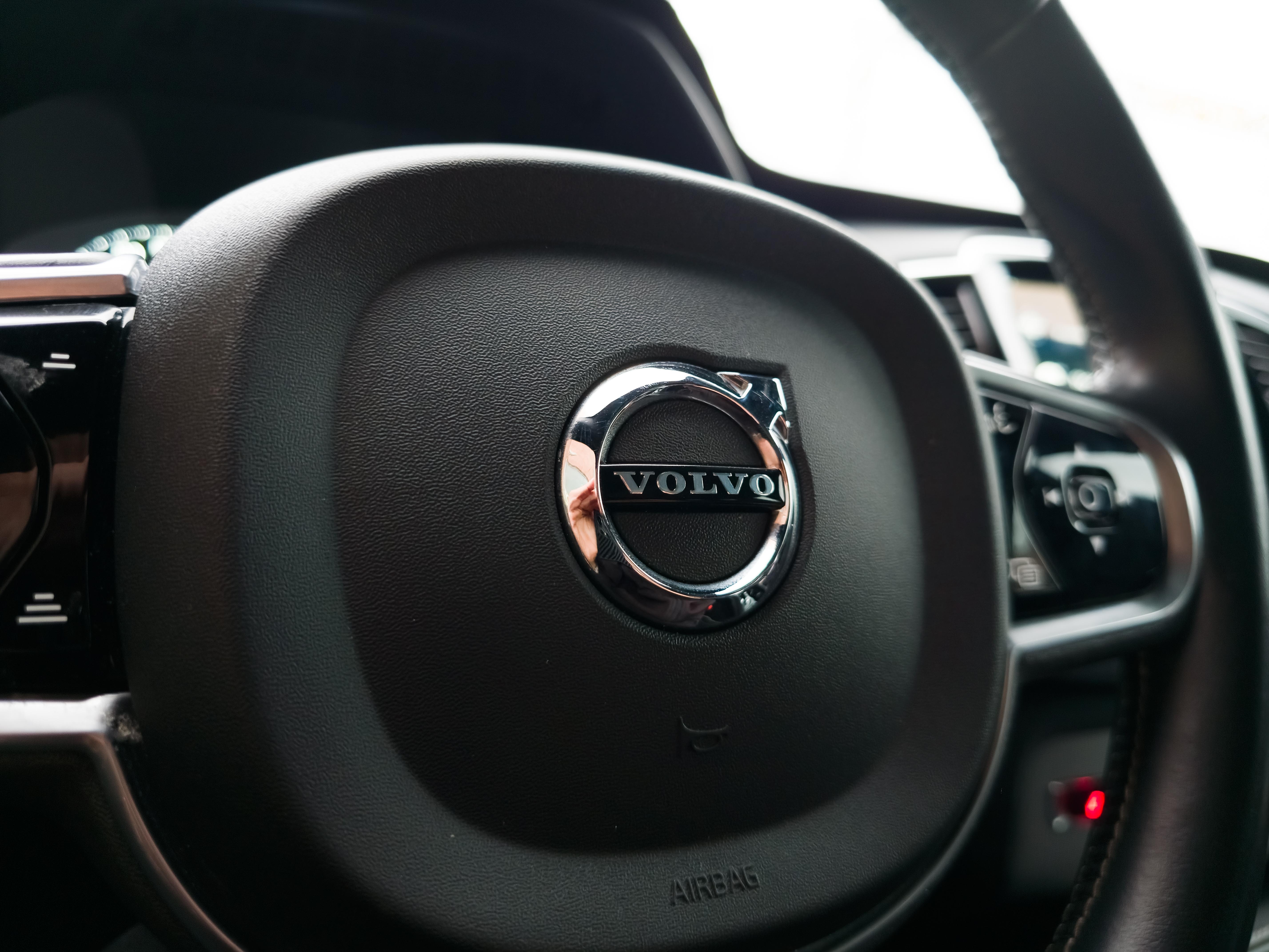 Volvo Volvo Xc90 2.0 T6 Awd R-Design 2020