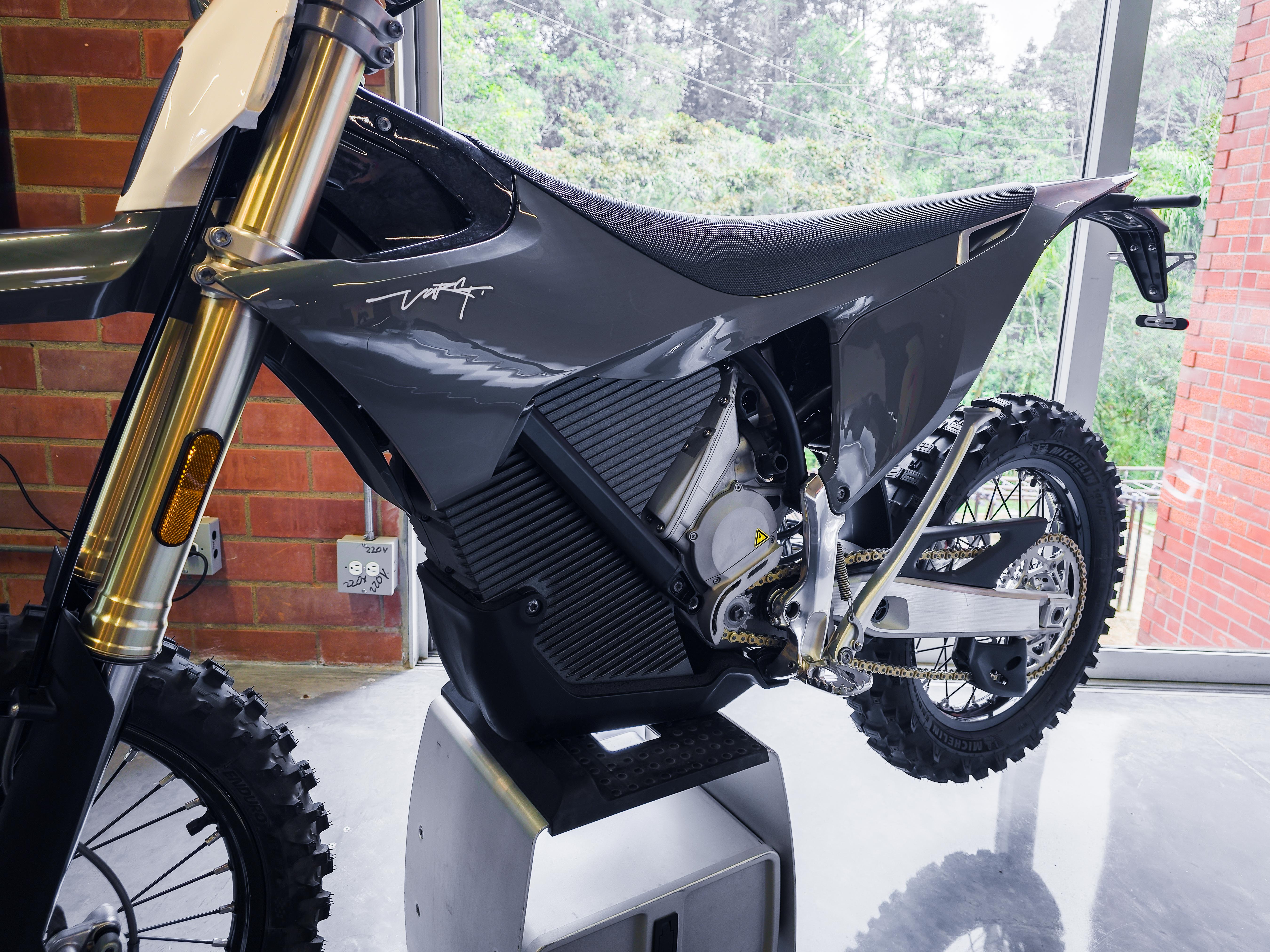 Stark Stark Varg Ex 2025