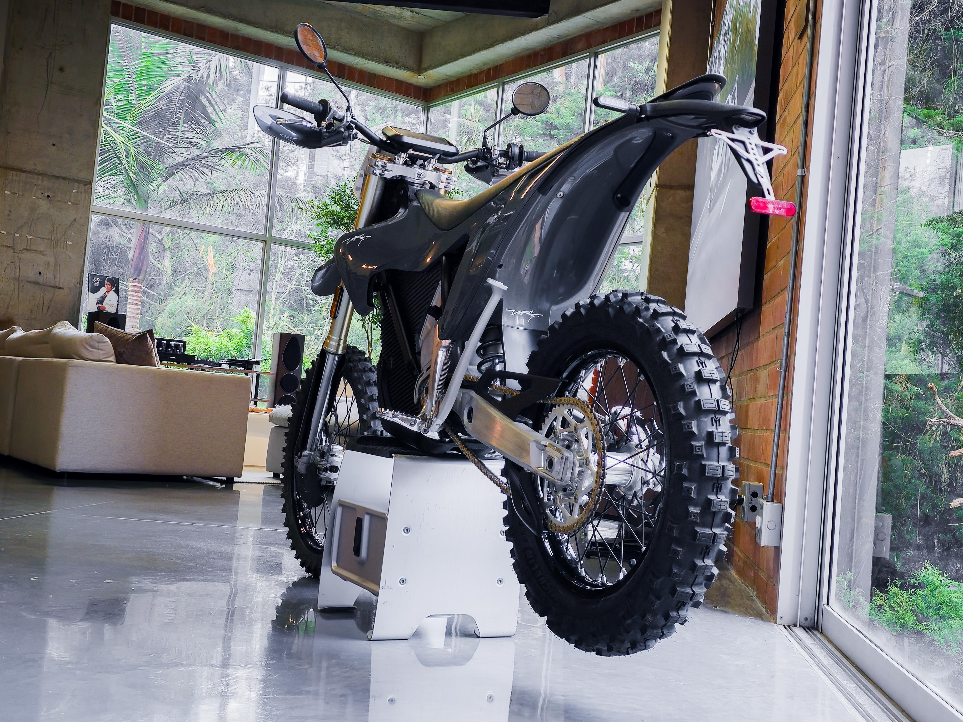 Stark Stark Varg Ex 2025