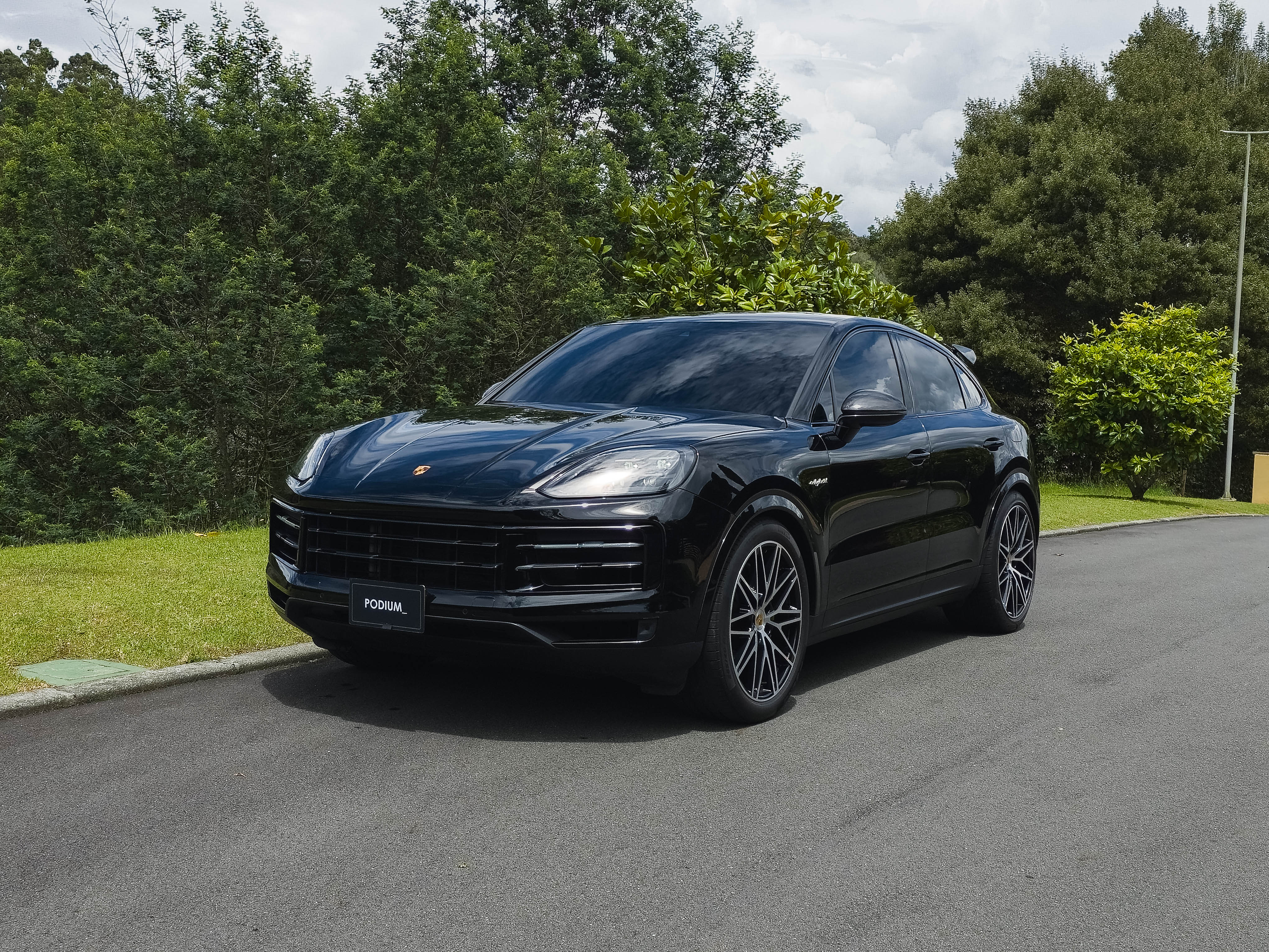 Porsche Cayenne 3.0 E-Hybrid 2024