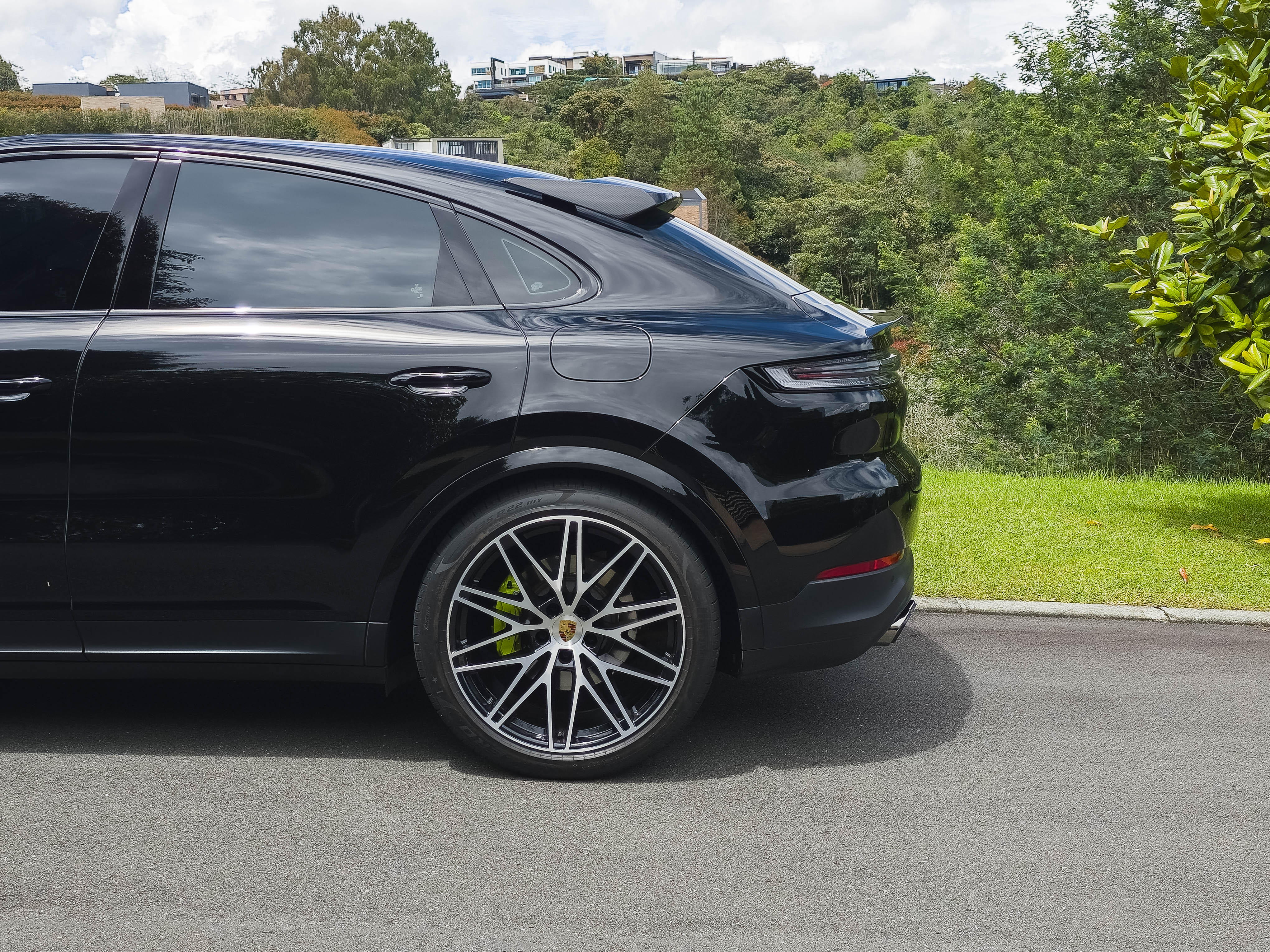 Porsche Cayenne 3.0 E-Hybrid 2024