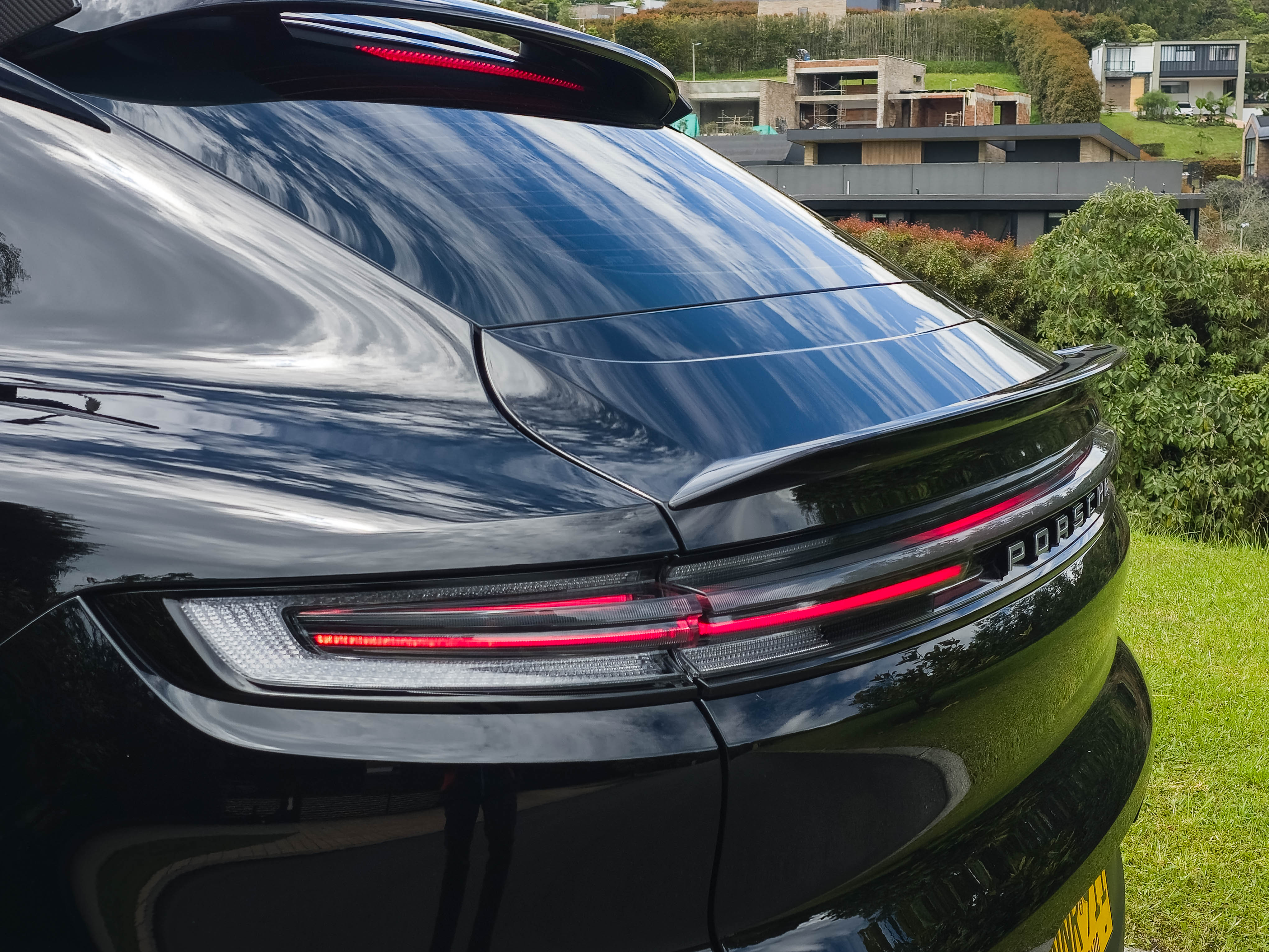 Porsche Cayenne 3.0 E-Hybrid 2024