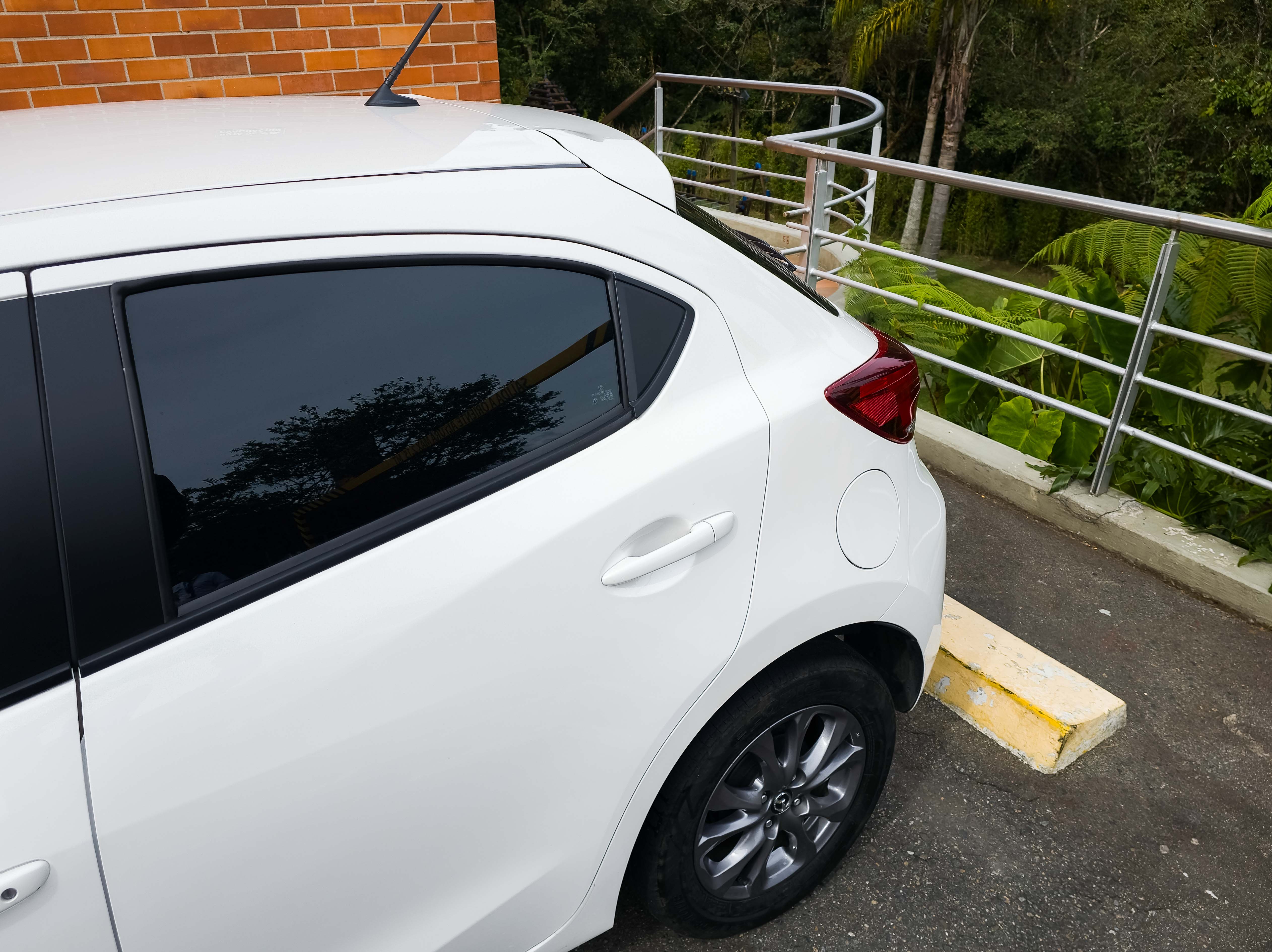 Mazda 2 Touring 2023 - Foto 10
