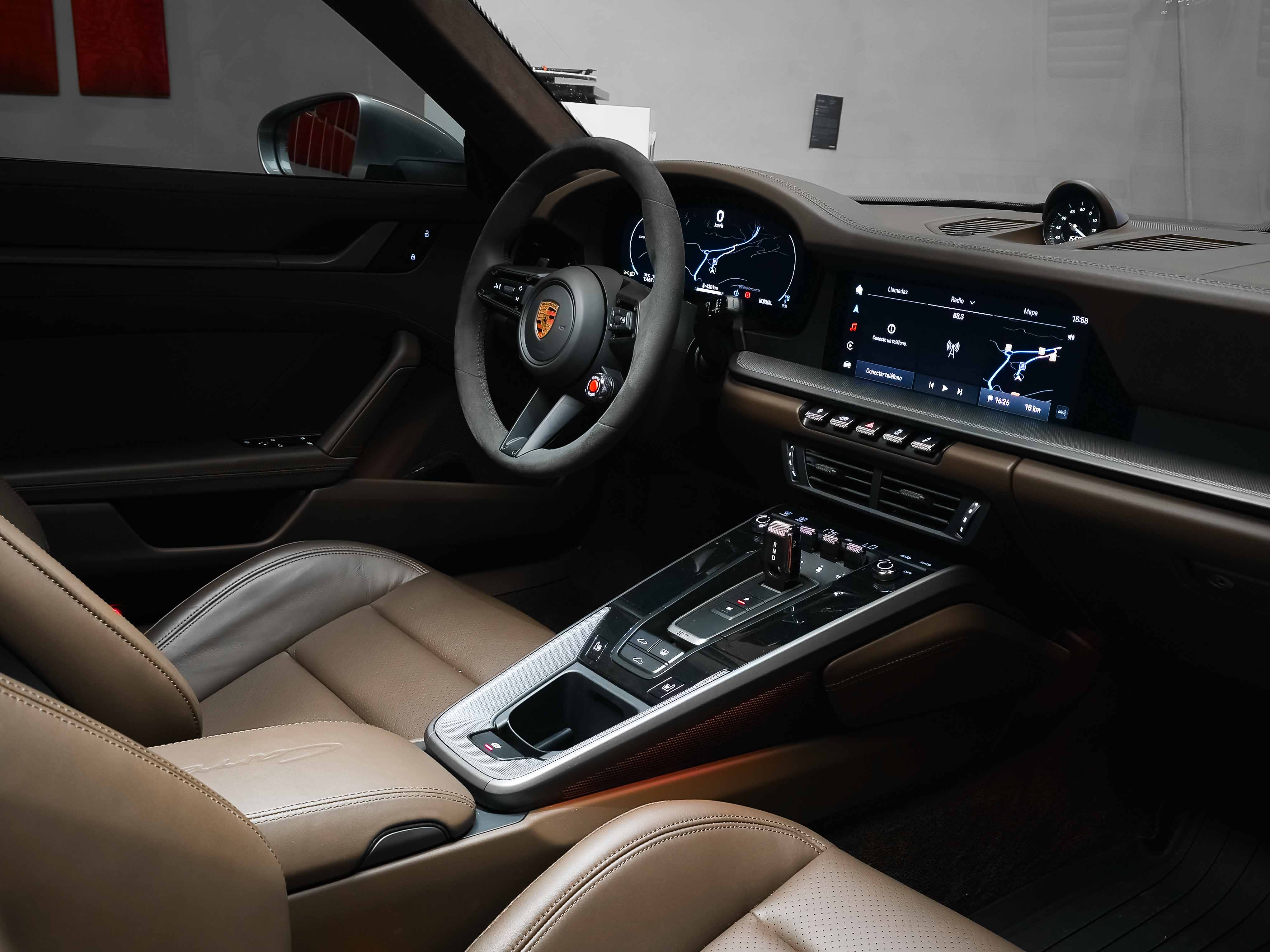 Porsche Porsche 911 Carrera S (992.2) 2026 - Foto 16