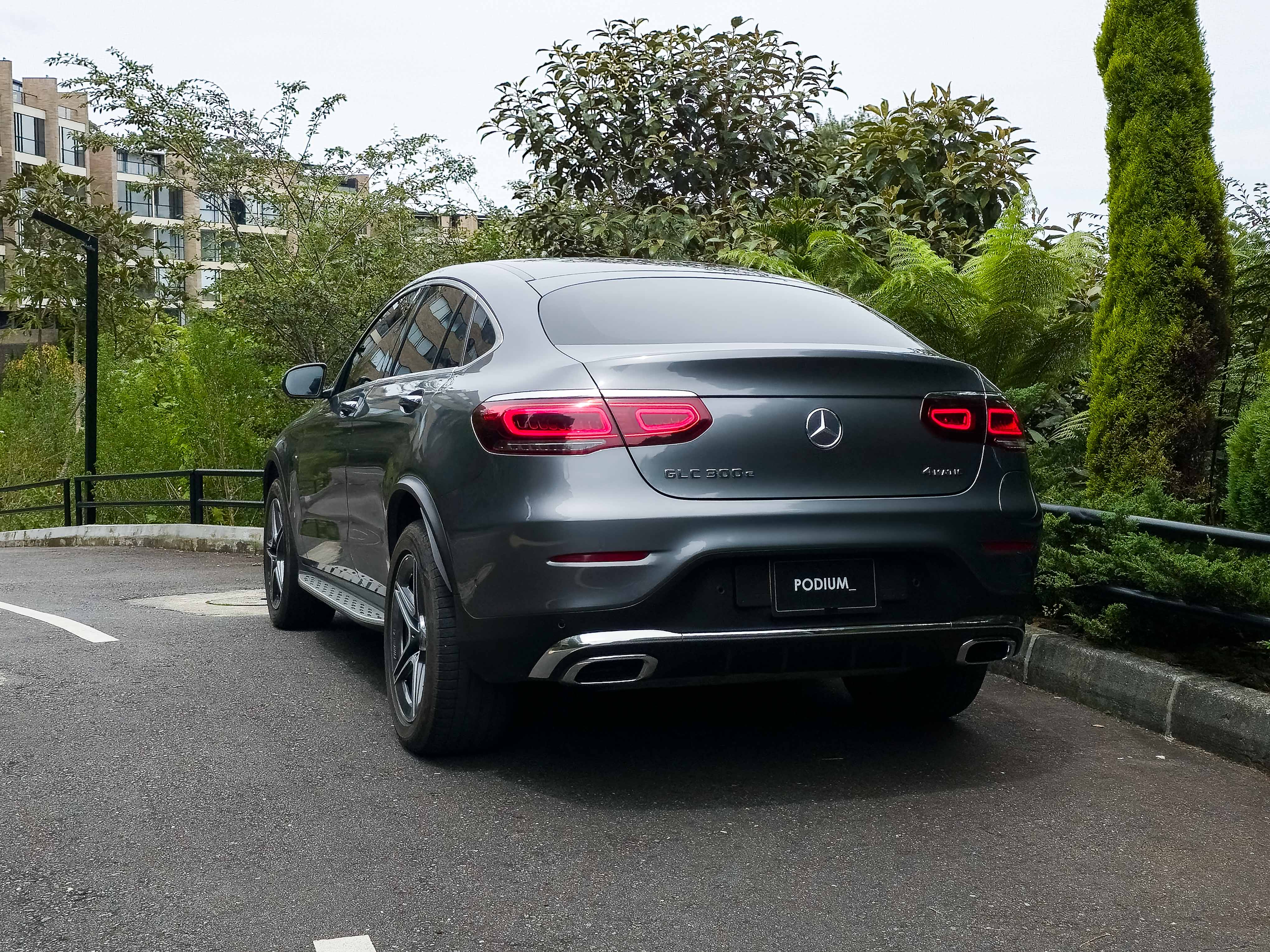 Mercedes Benz GLC300e Coupe 2022 - Foto 11