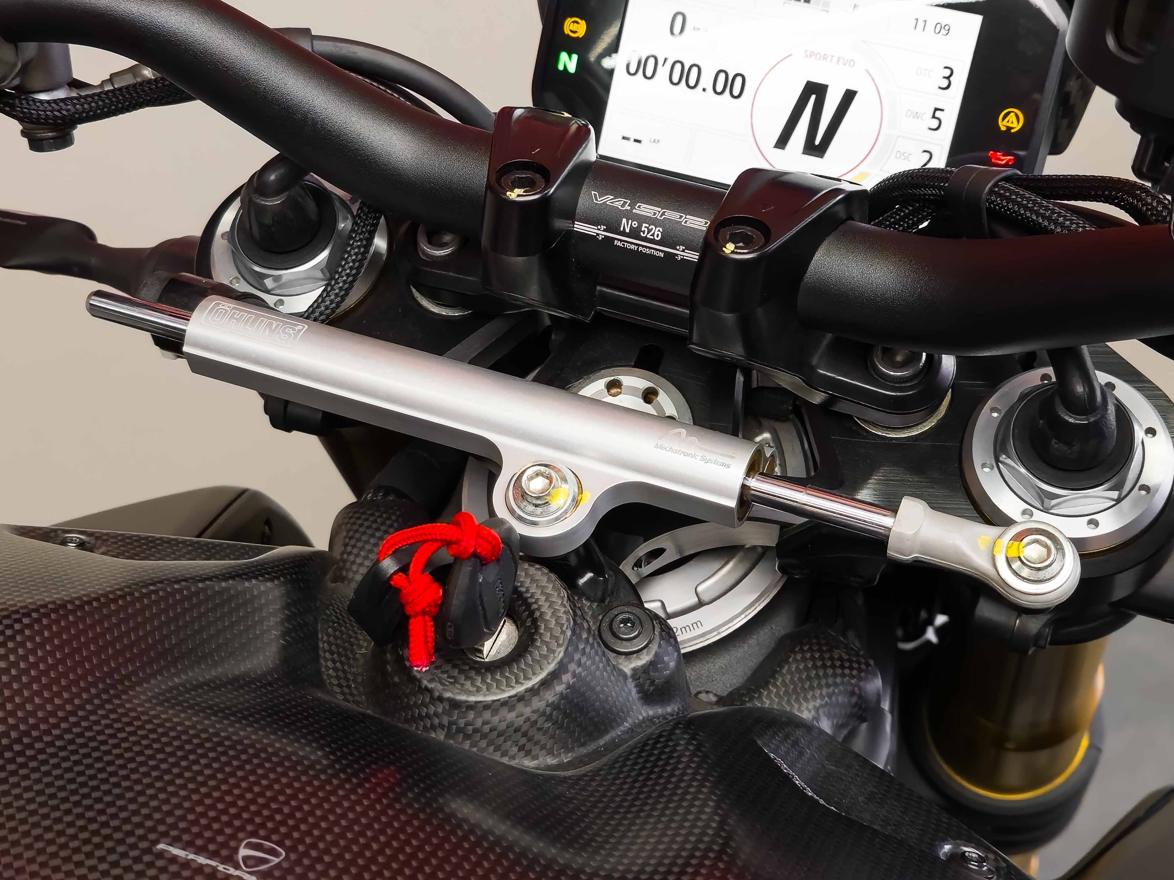 Ducati Street Fighter SP2 2024 - Foto 13