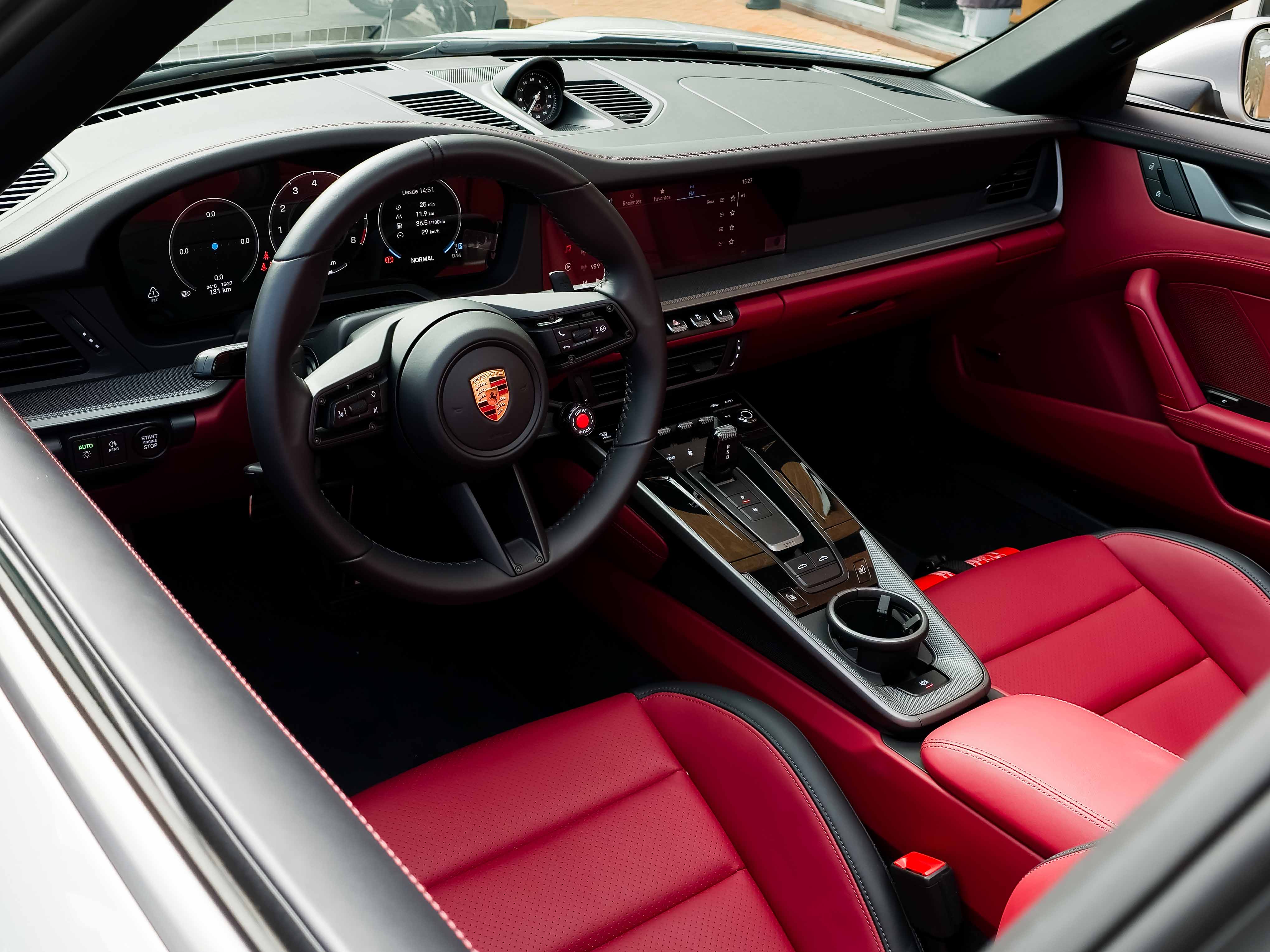 Porsche 911 Targa 4S 2026 - Foto 10