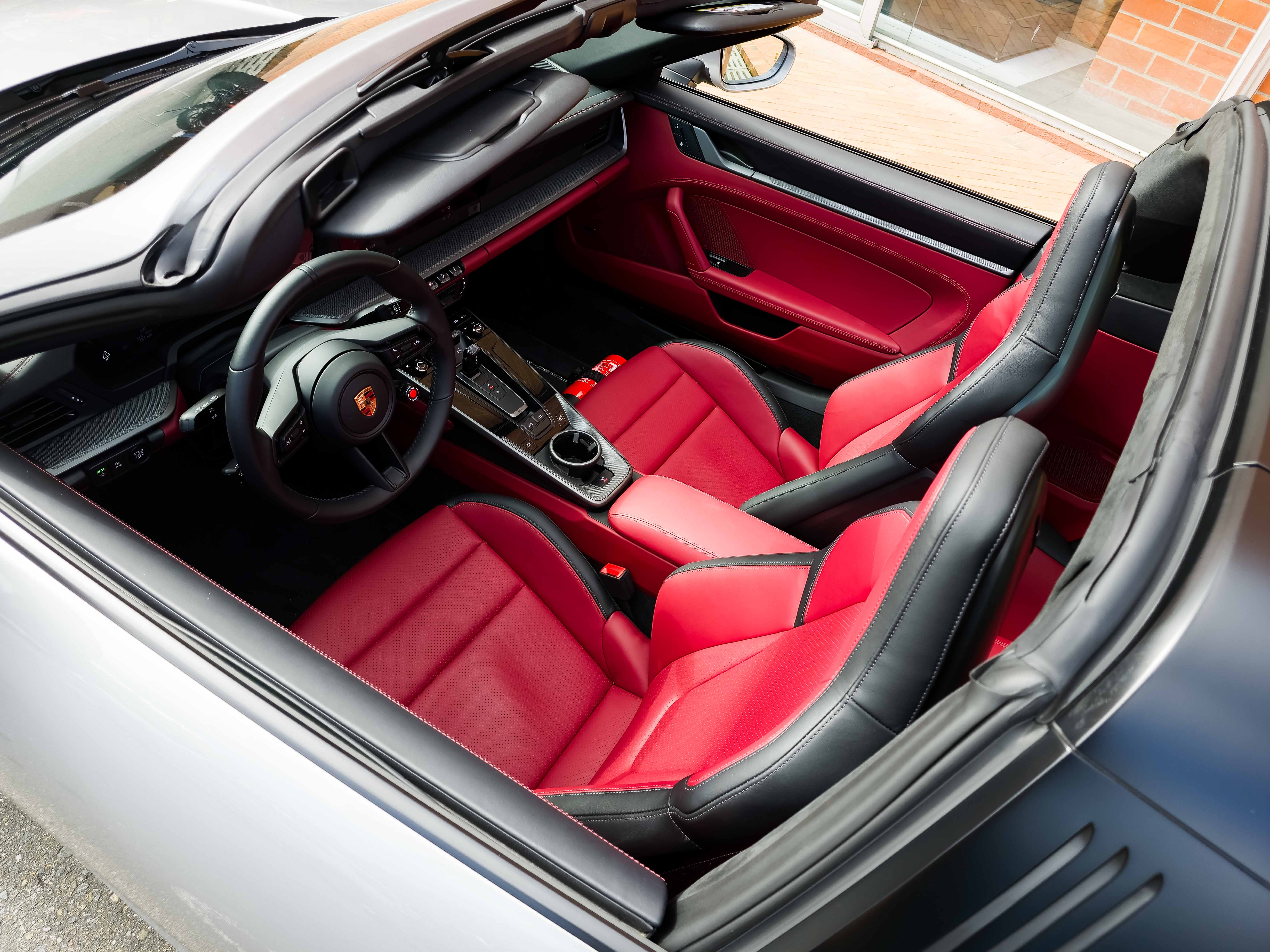 Porsche 911 Targa 4S 2026 - Foto 12