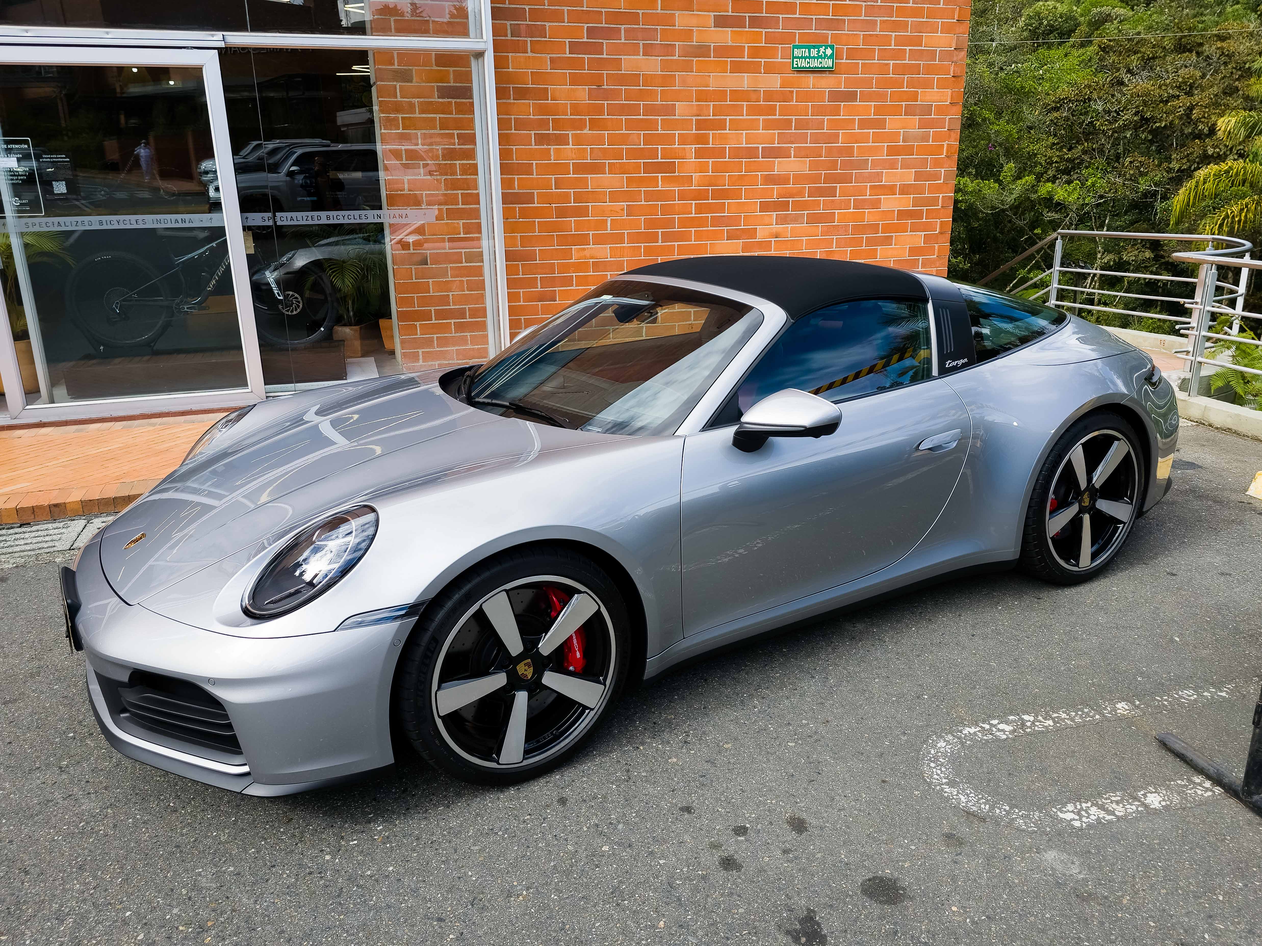 Porsche 911 Targa 4S 2026 - Foto 5