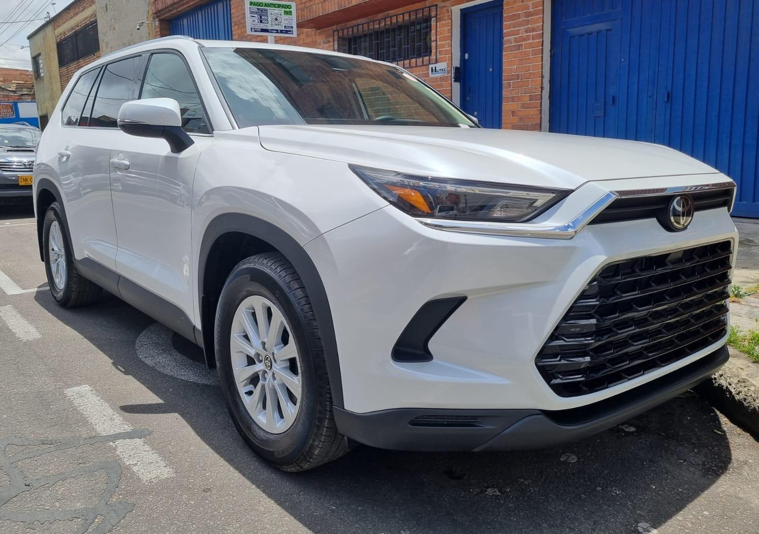 Toyota Grand Highlander Blindaje 2+ 2025 - Foto 13