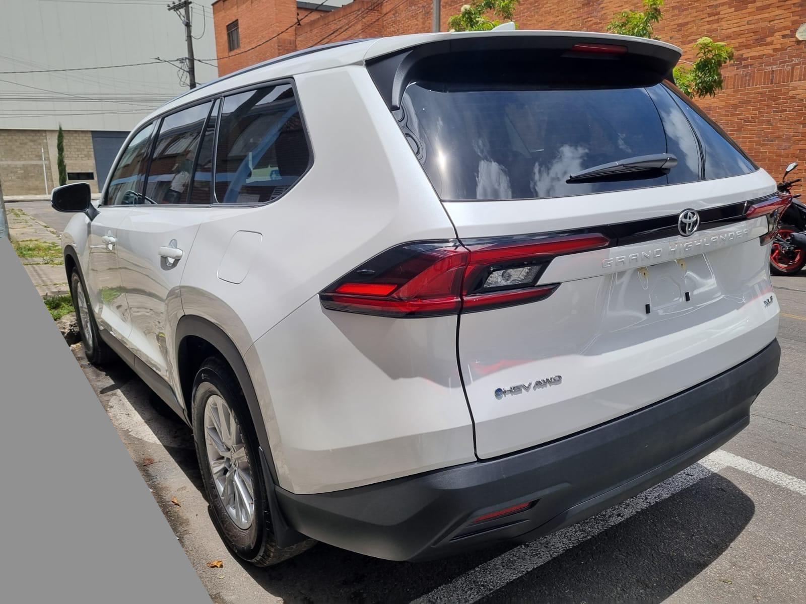 Toyota Grand Highlander Blindaje 2+ 2025 - Foto 20