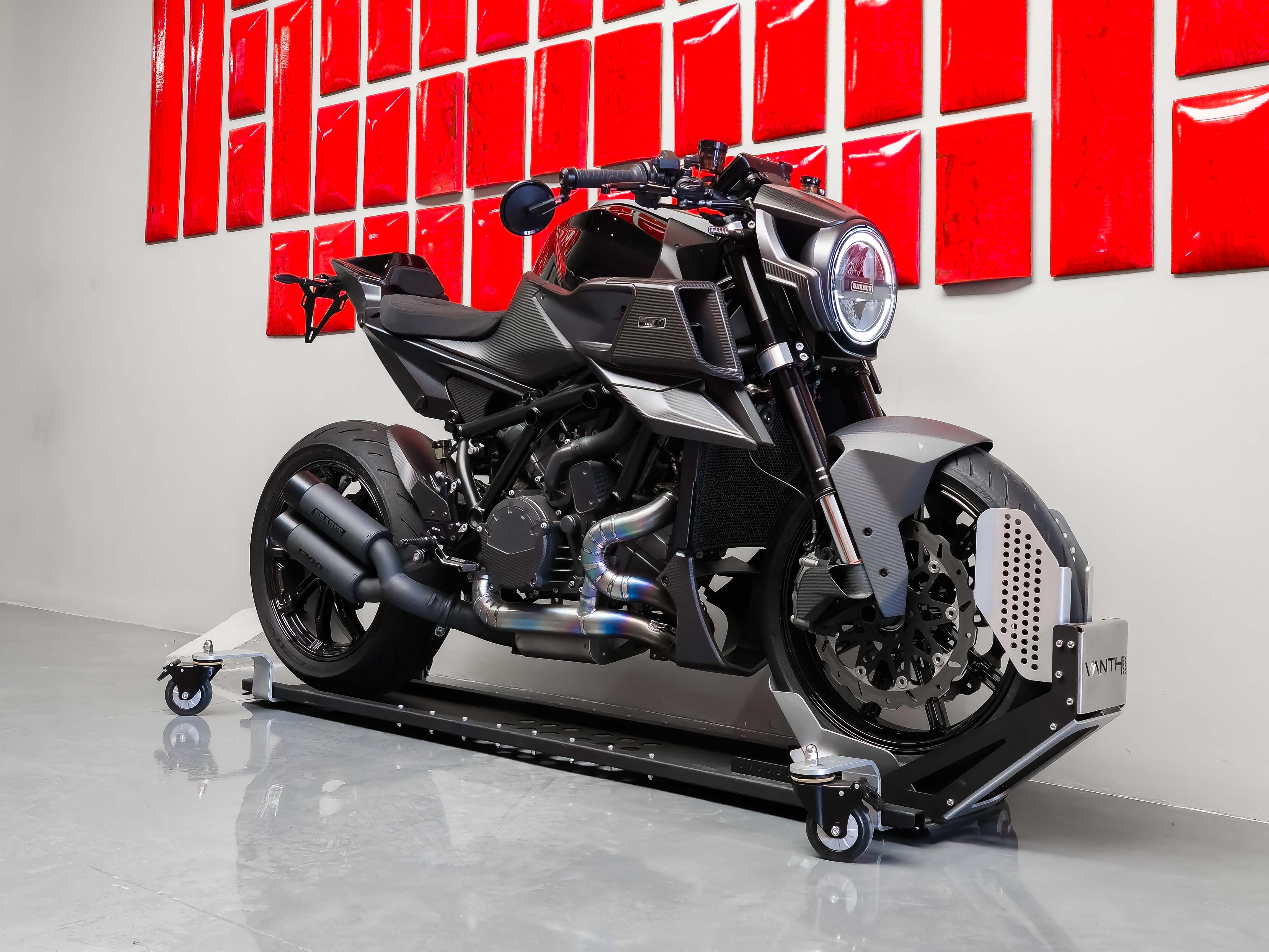 KTM Brabus 1300 R Edition 23 Superblack 2023 - Foto 3