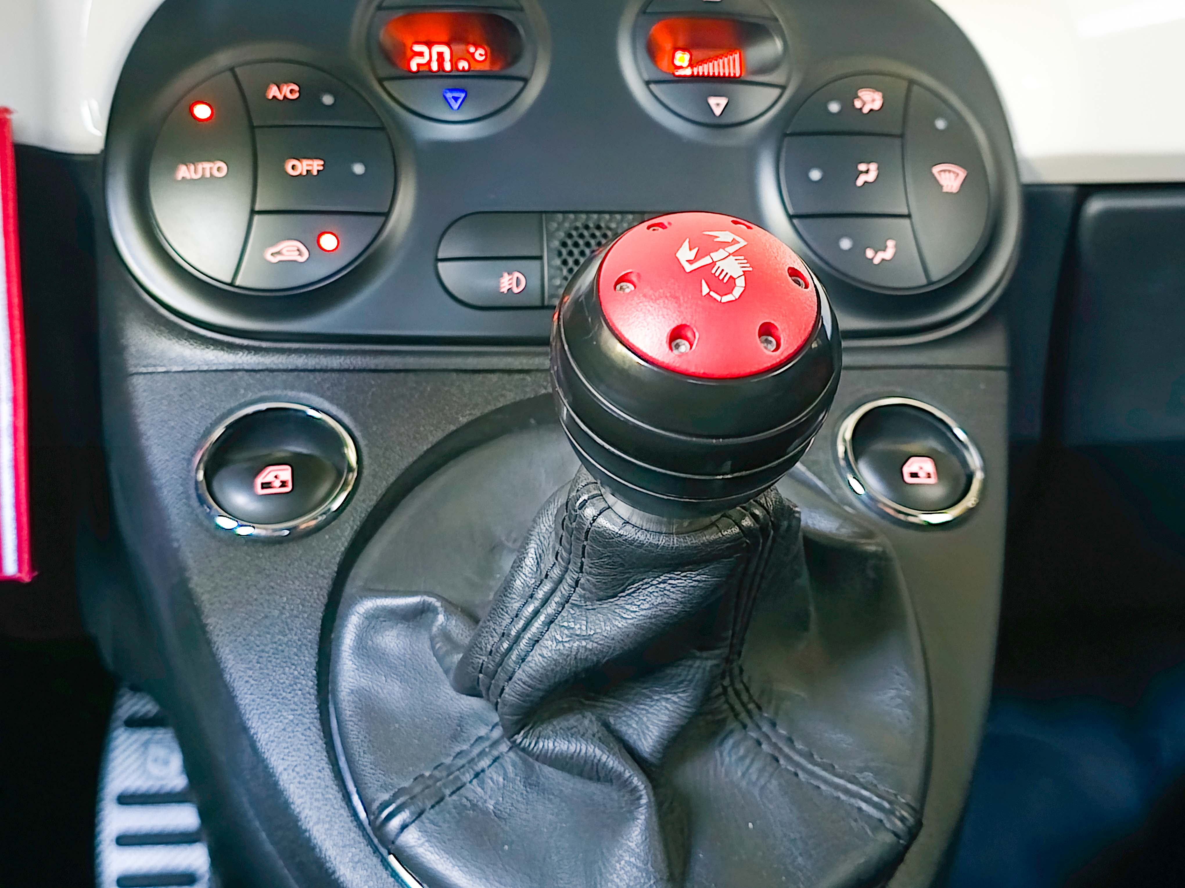 Fiat 500 1.4 Abarth 2015 - Foto 32