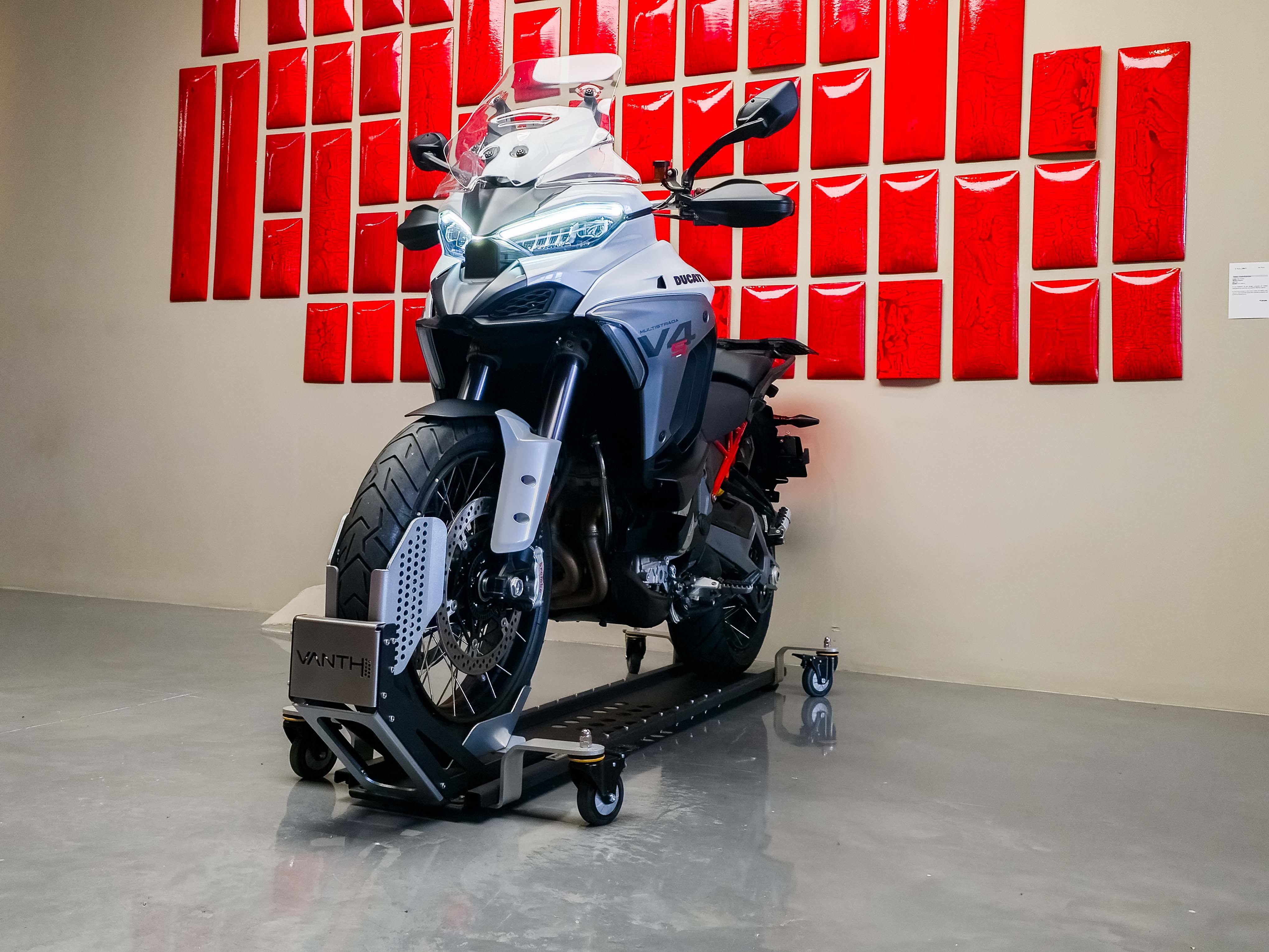 Ducati Multistrada V4S 2025 - Foto 4