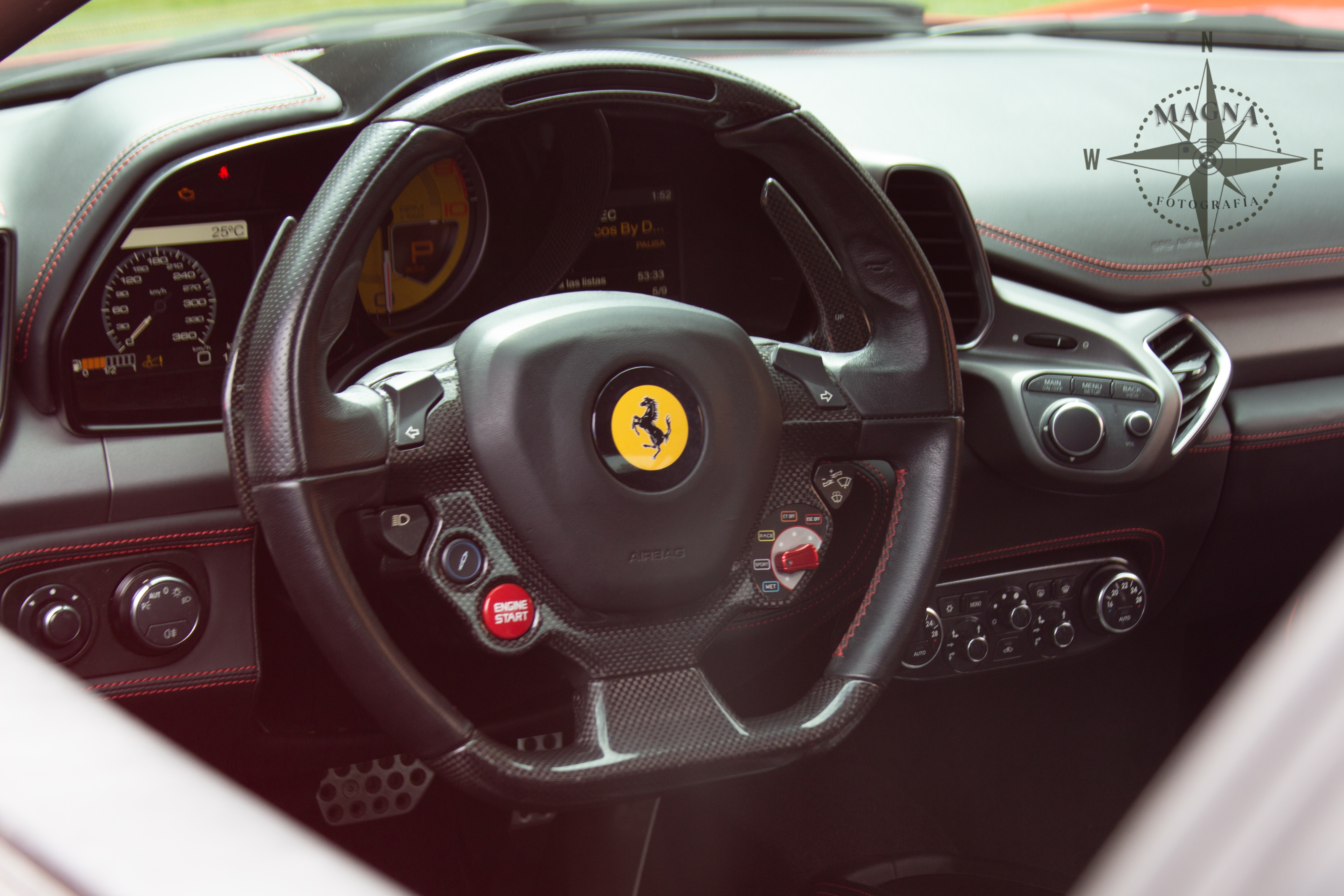 Ferrari 458 Italia 2012 - Foto 7