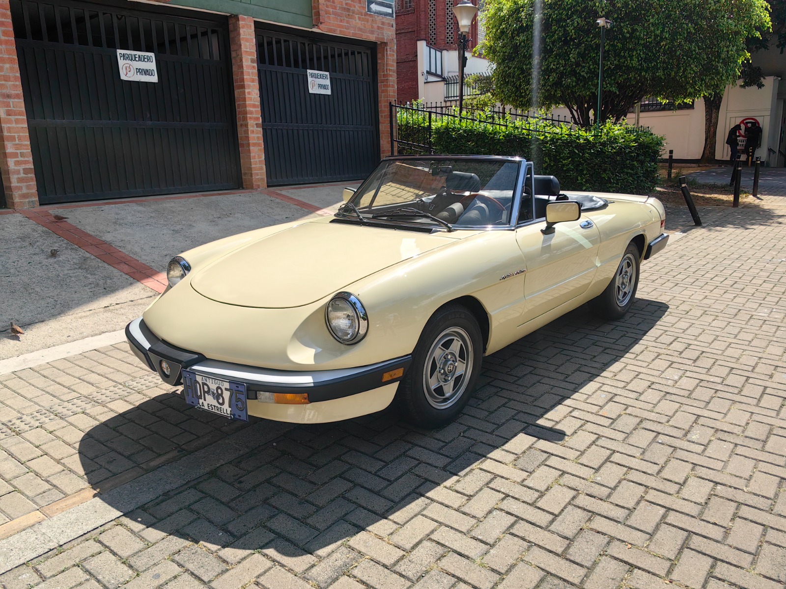 Alfa Romeo Spider Veloce 1983 - Foto 10