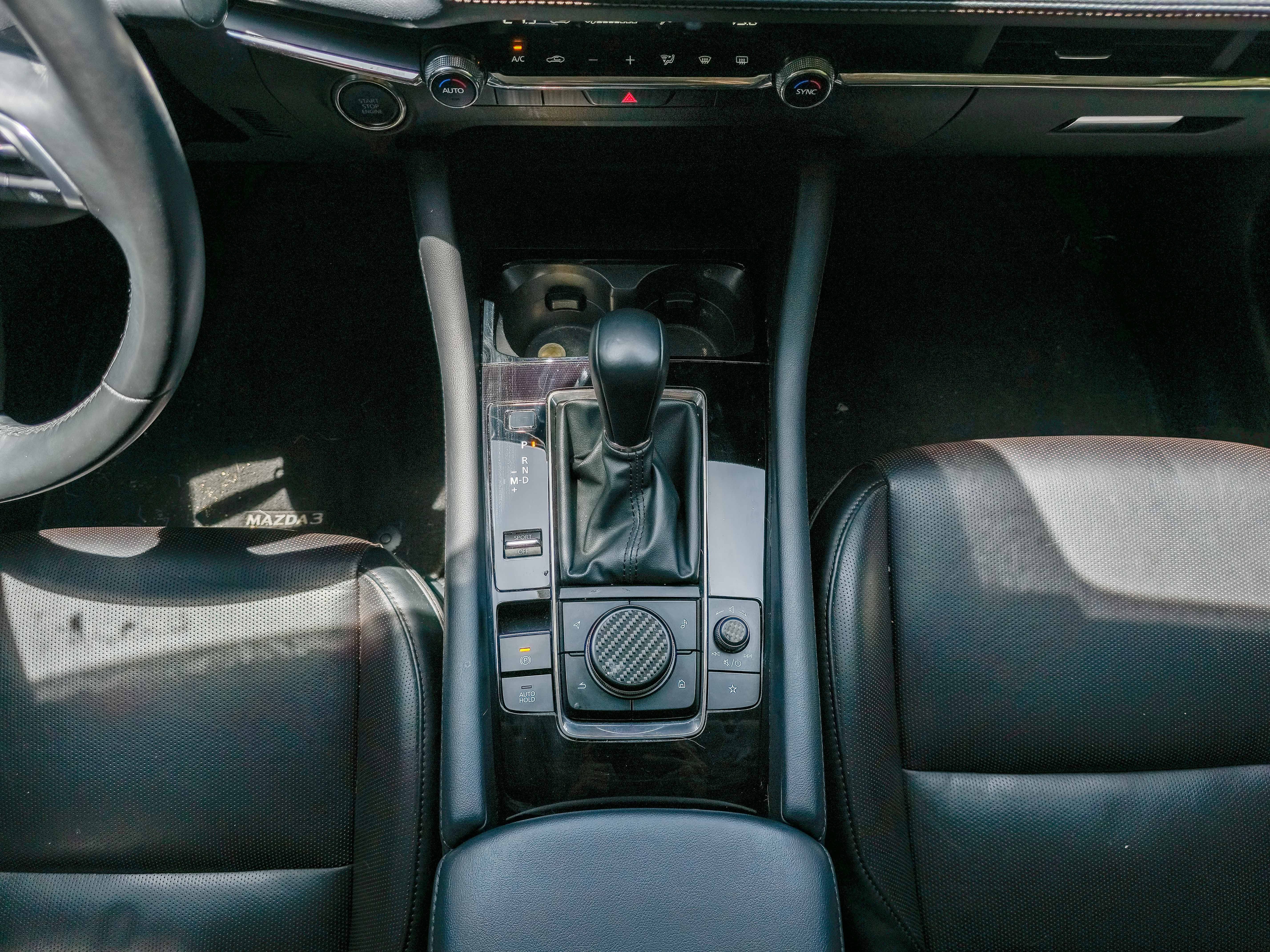 Mazda 3 Grand Touring Hibrido Ligero 2025 - Foto 16