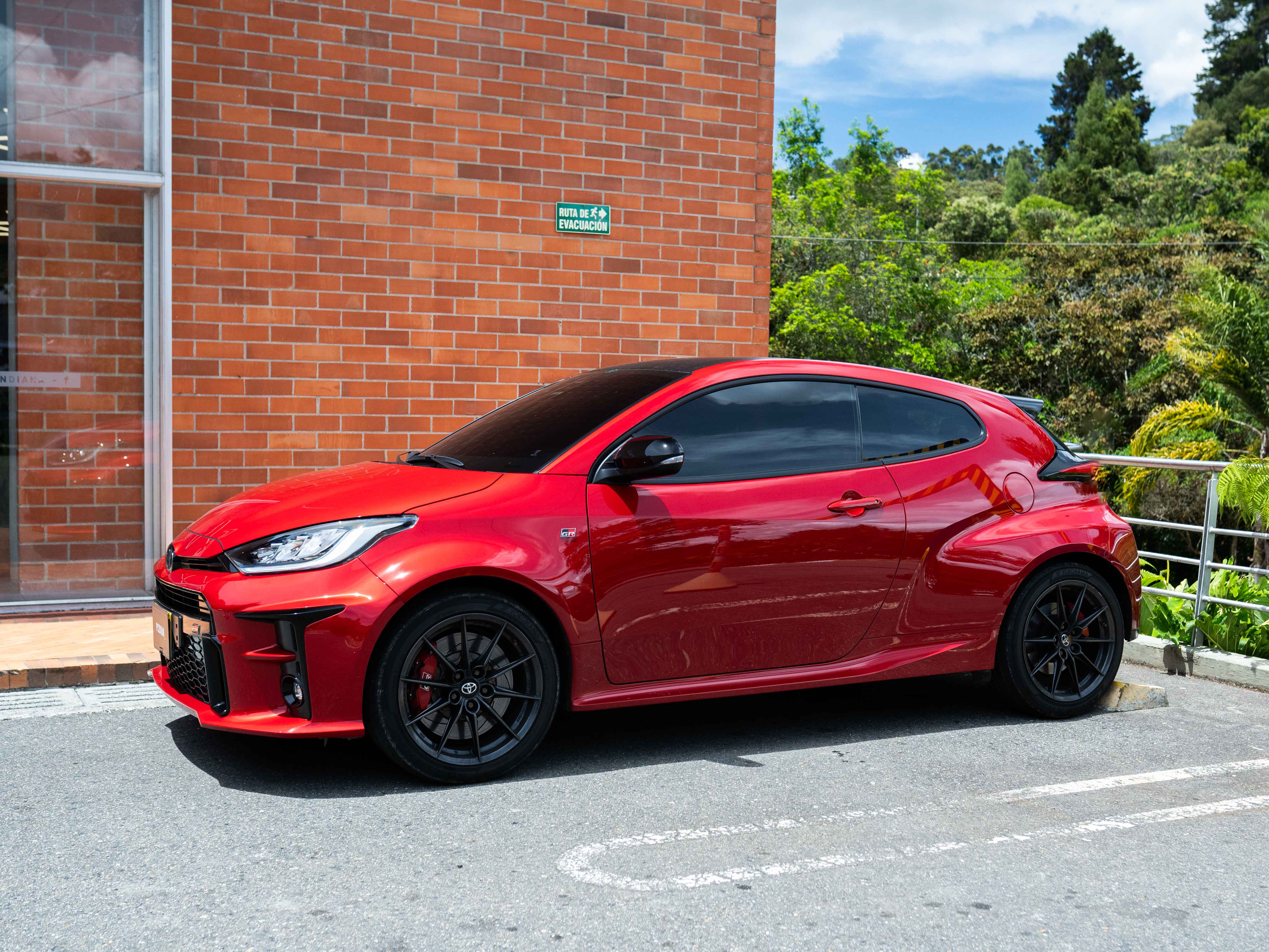 Toyota Yaris GR 2023 - Foto 9