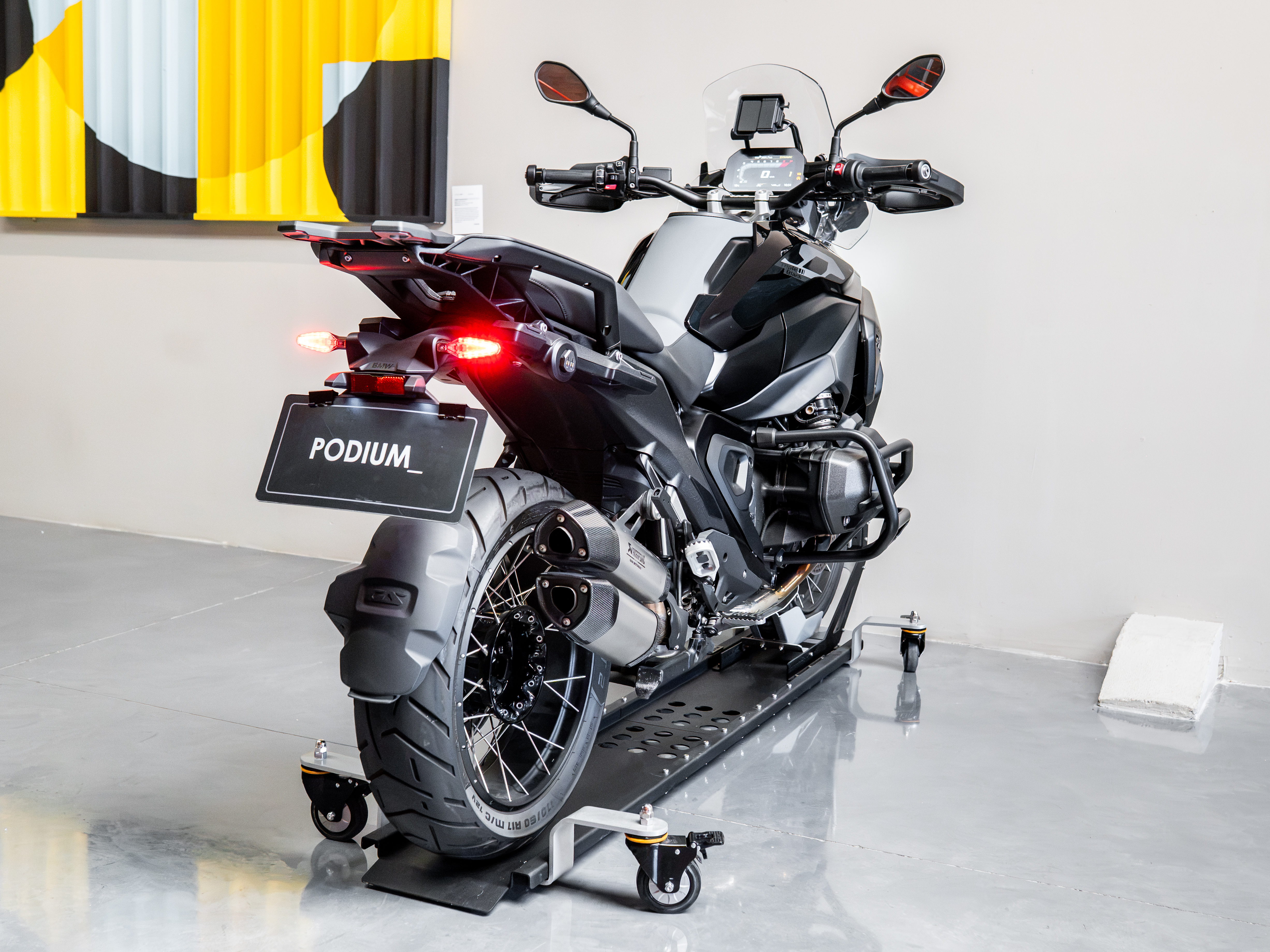 BMW R 1300 GS Triple Black 2025 - Foto 17