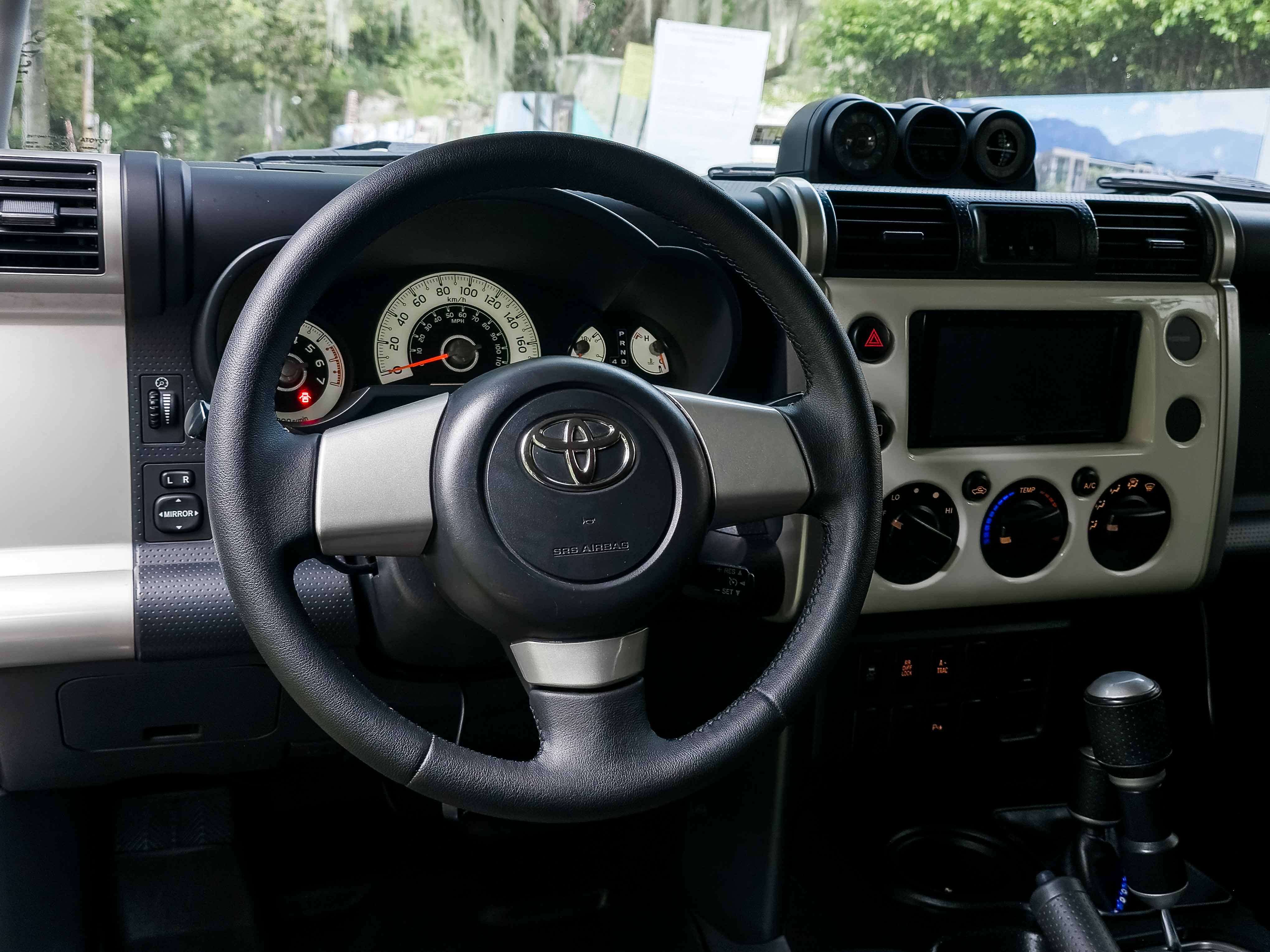 Toyota FJ Cruiser 2011 - Foto 12