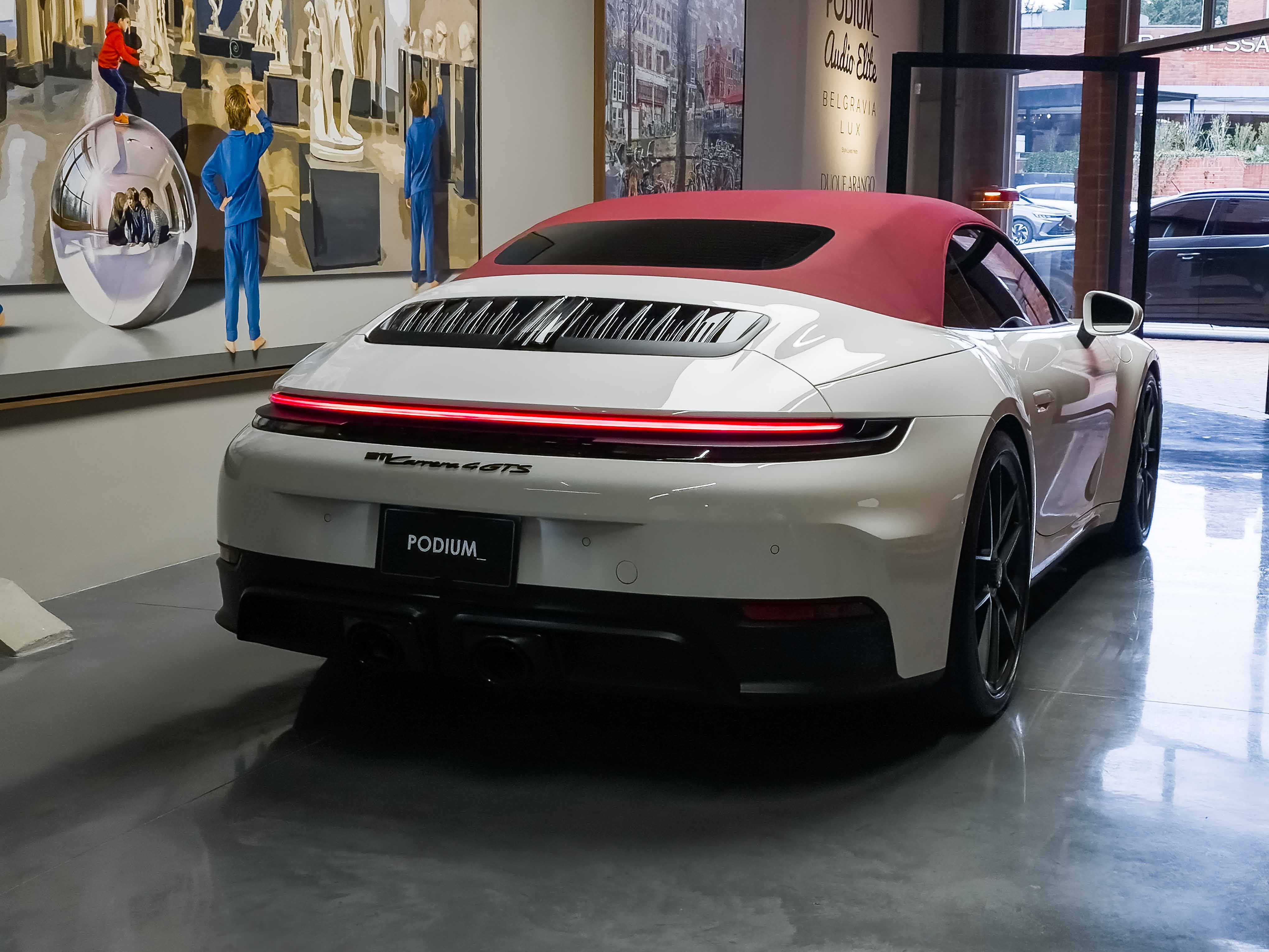 Porsche 911 Carrera 4GTS 2026 - Foto 10