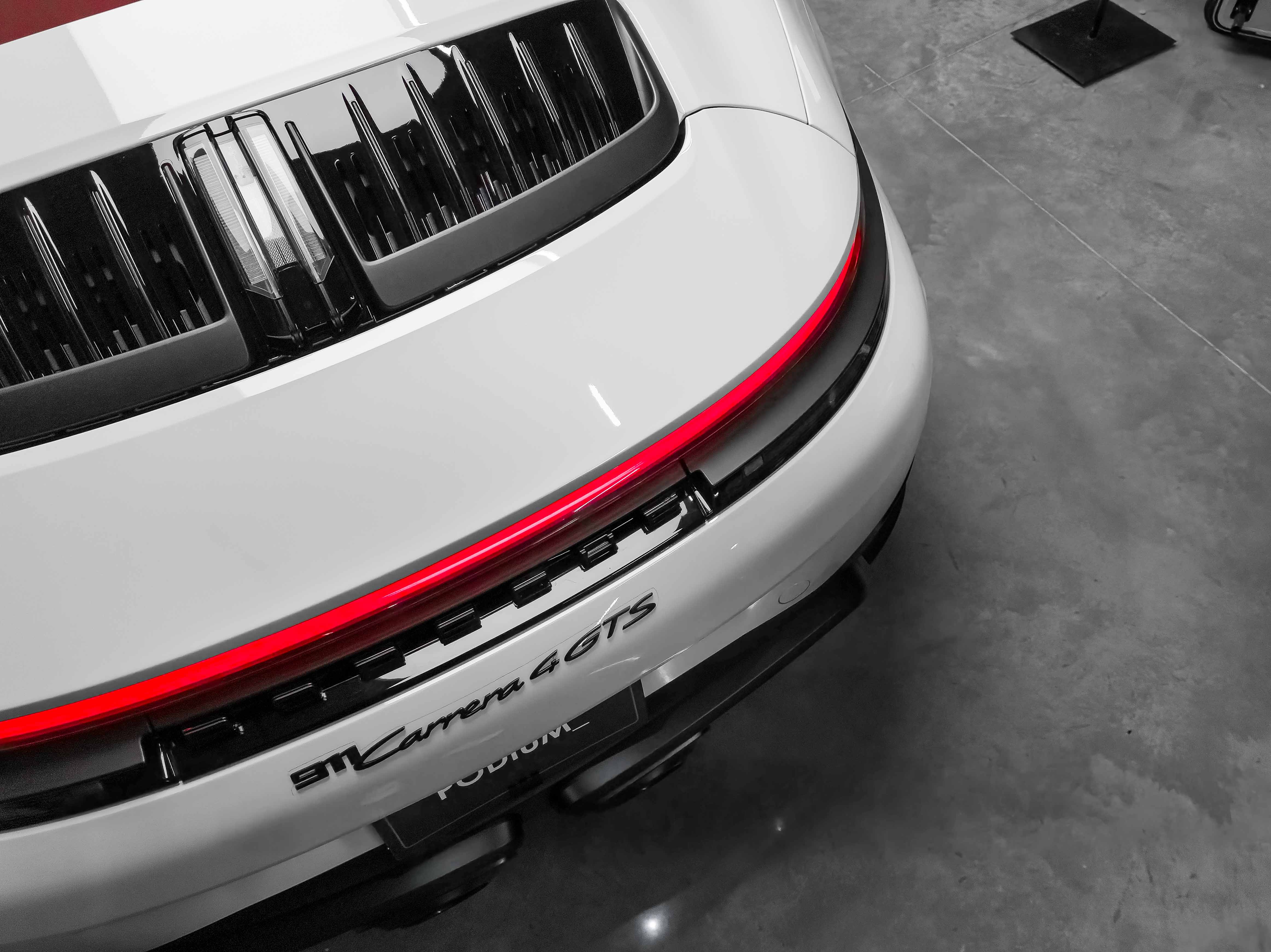 Porsche 911 Carrera 4GTS 2026 - Foto 11