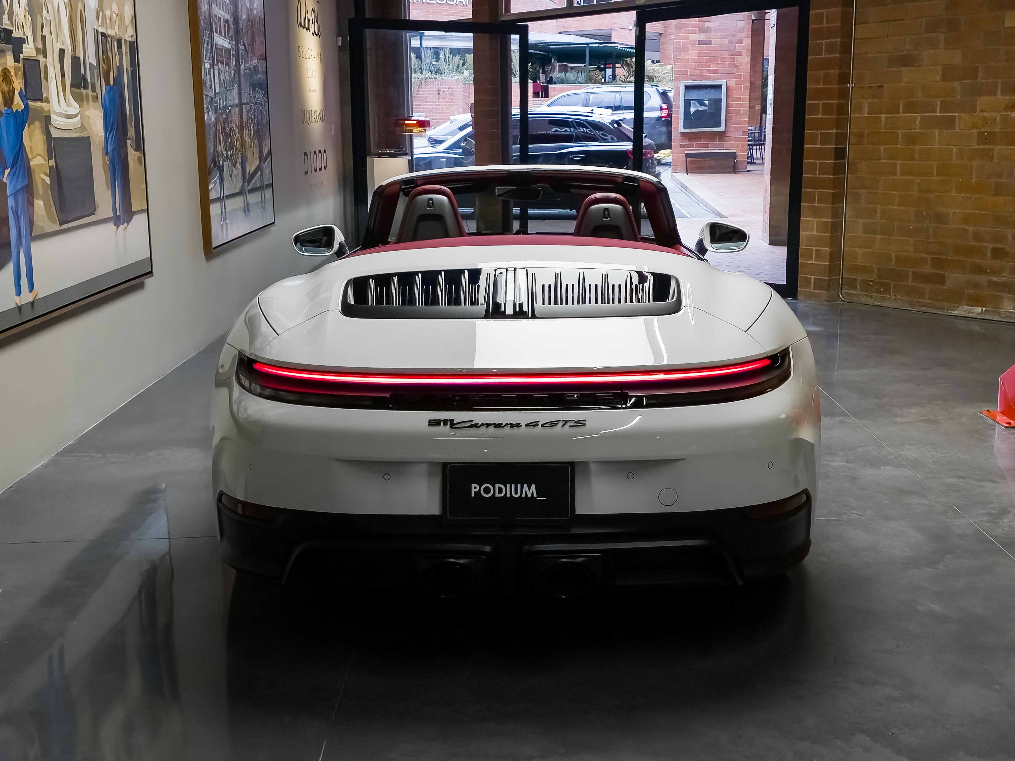 Porsche 911 Carrera 4GTS 2026 - Foto 19